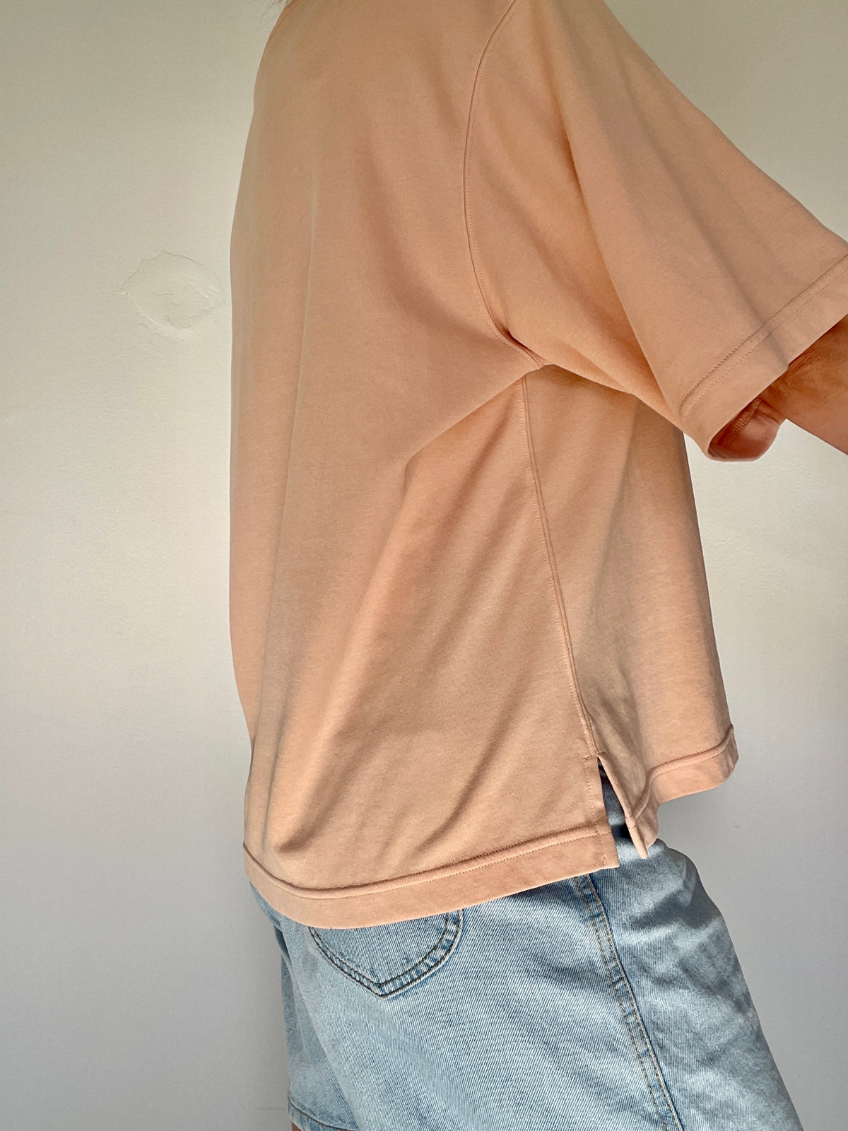 Uniqlo T Shirt - Size L