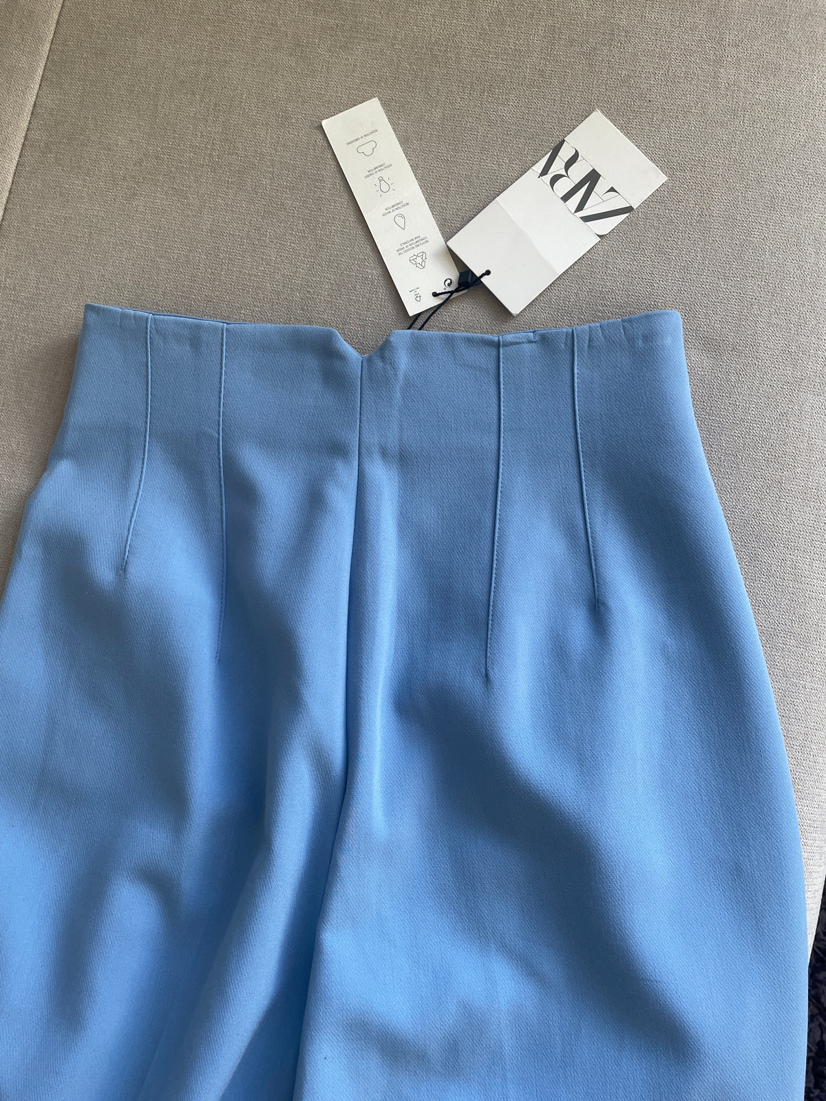 Zara Trousers NEW - Size XS