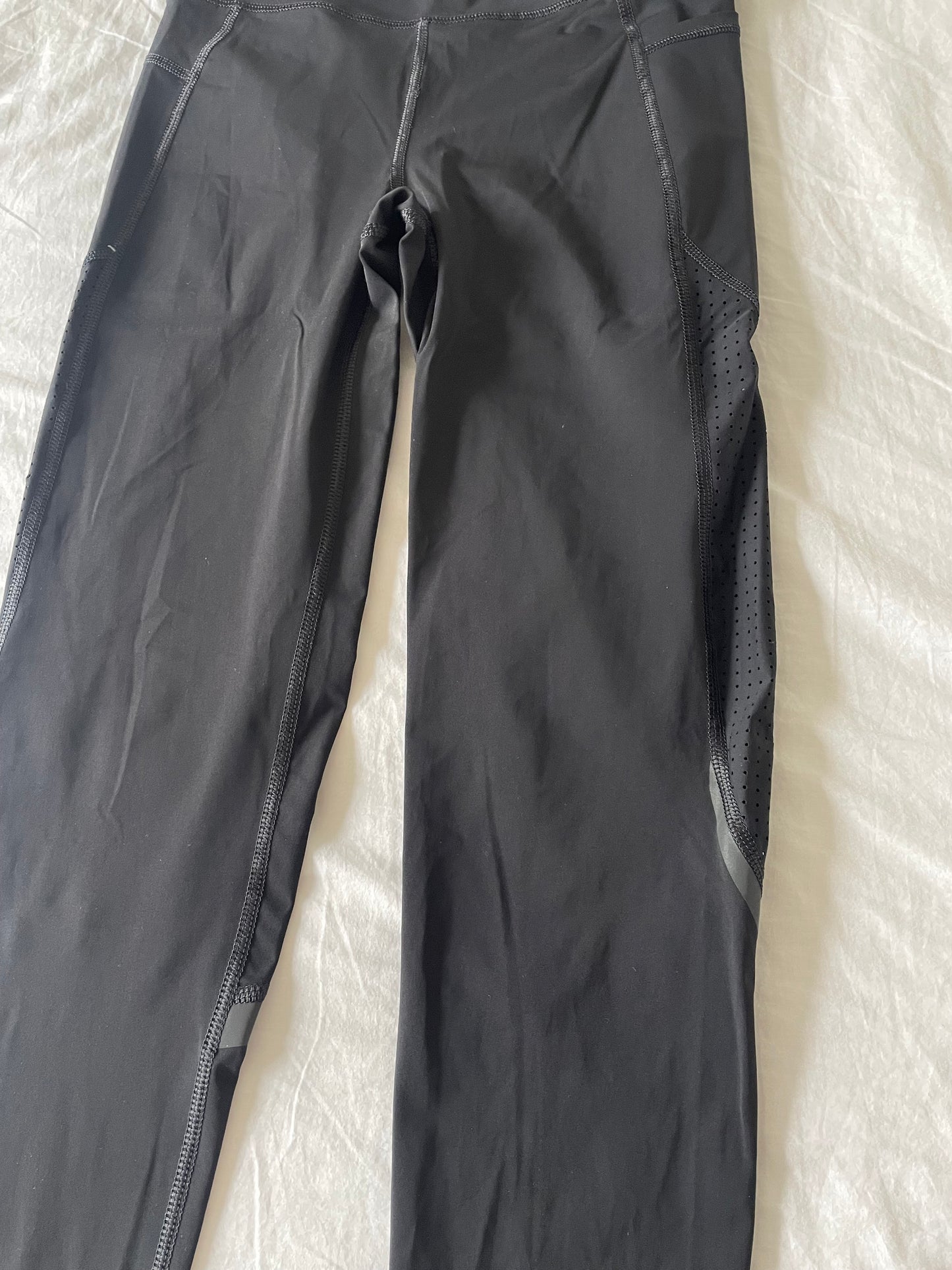 Sweaty Betty Zero Gravity Leggings - Size S