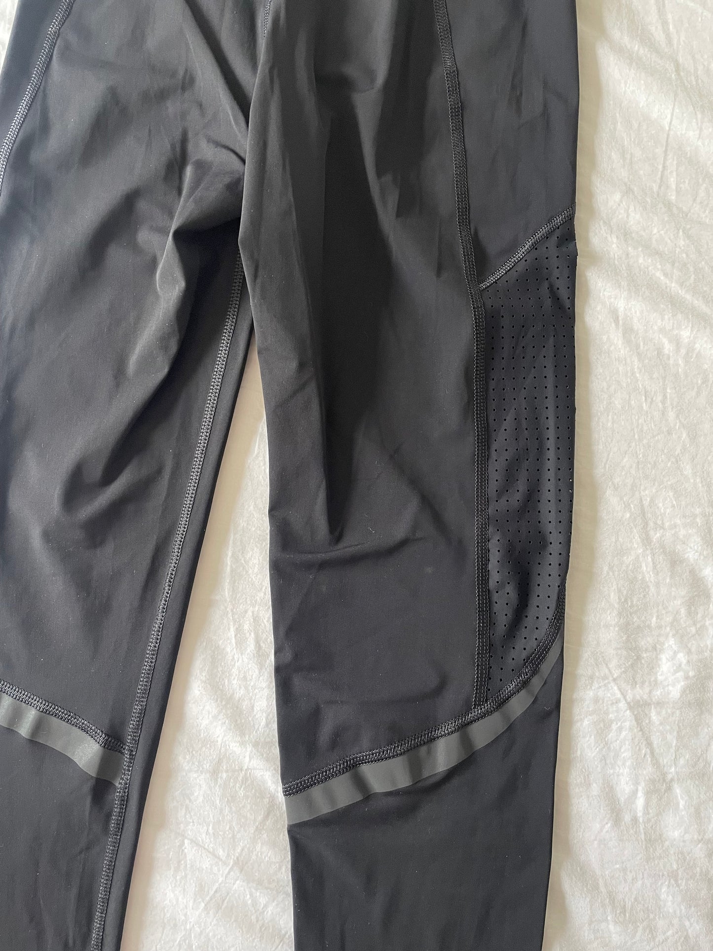 Sweaty Betty Zero Gravity Leggings - Size S