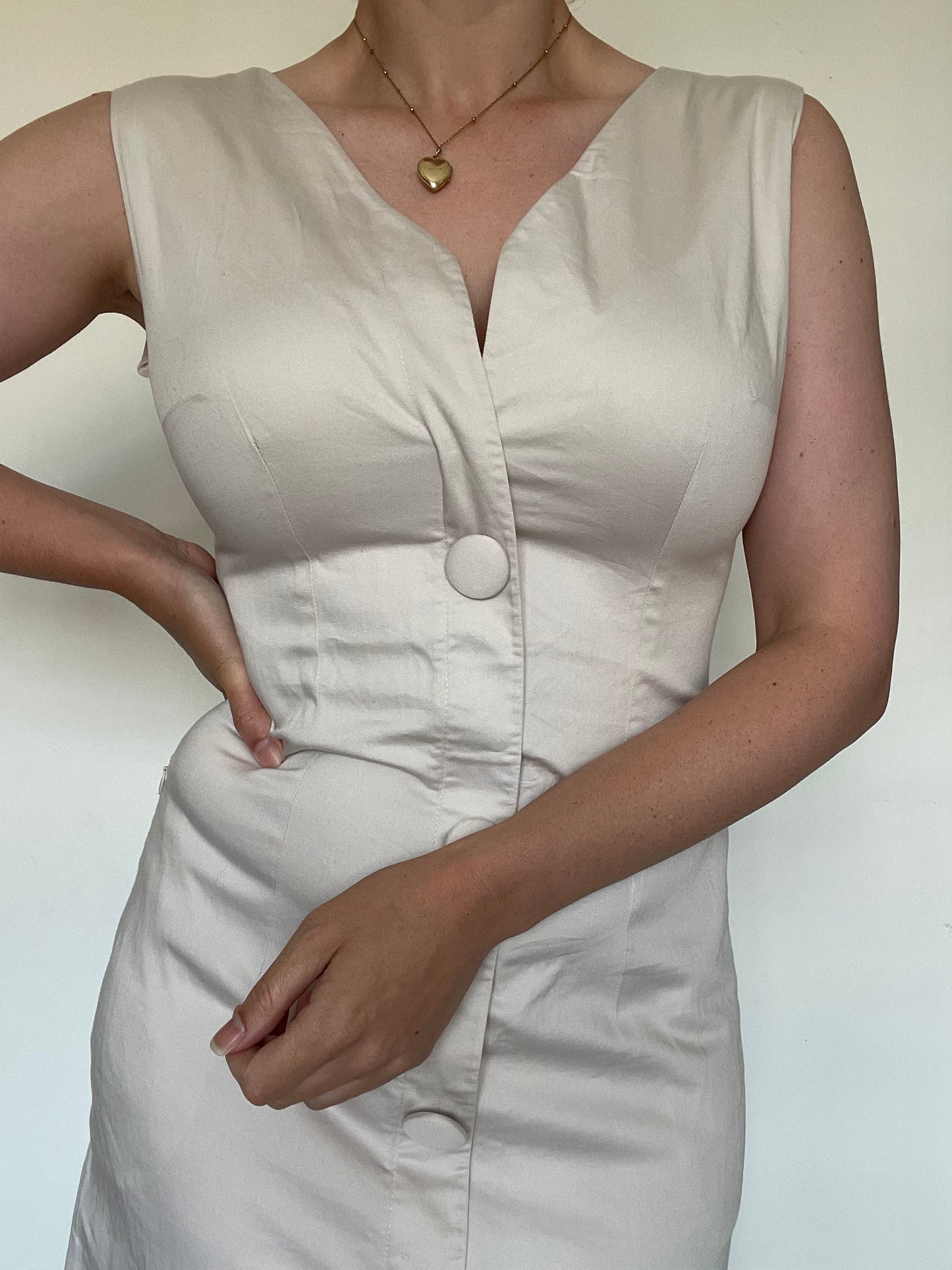 Vipart 19 Dress - Size 8