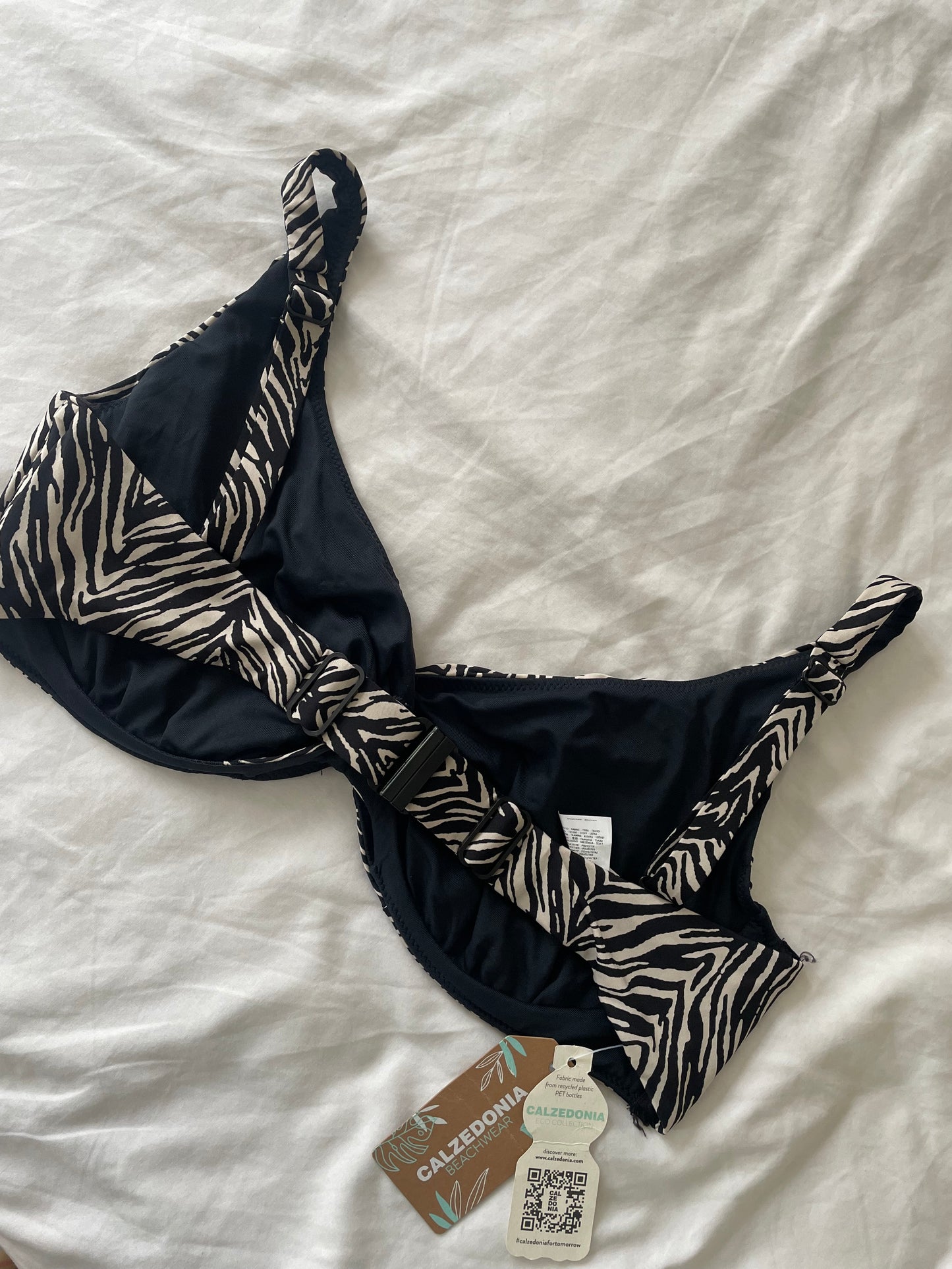 Calzedonia Bikini Top NEW - Size 14