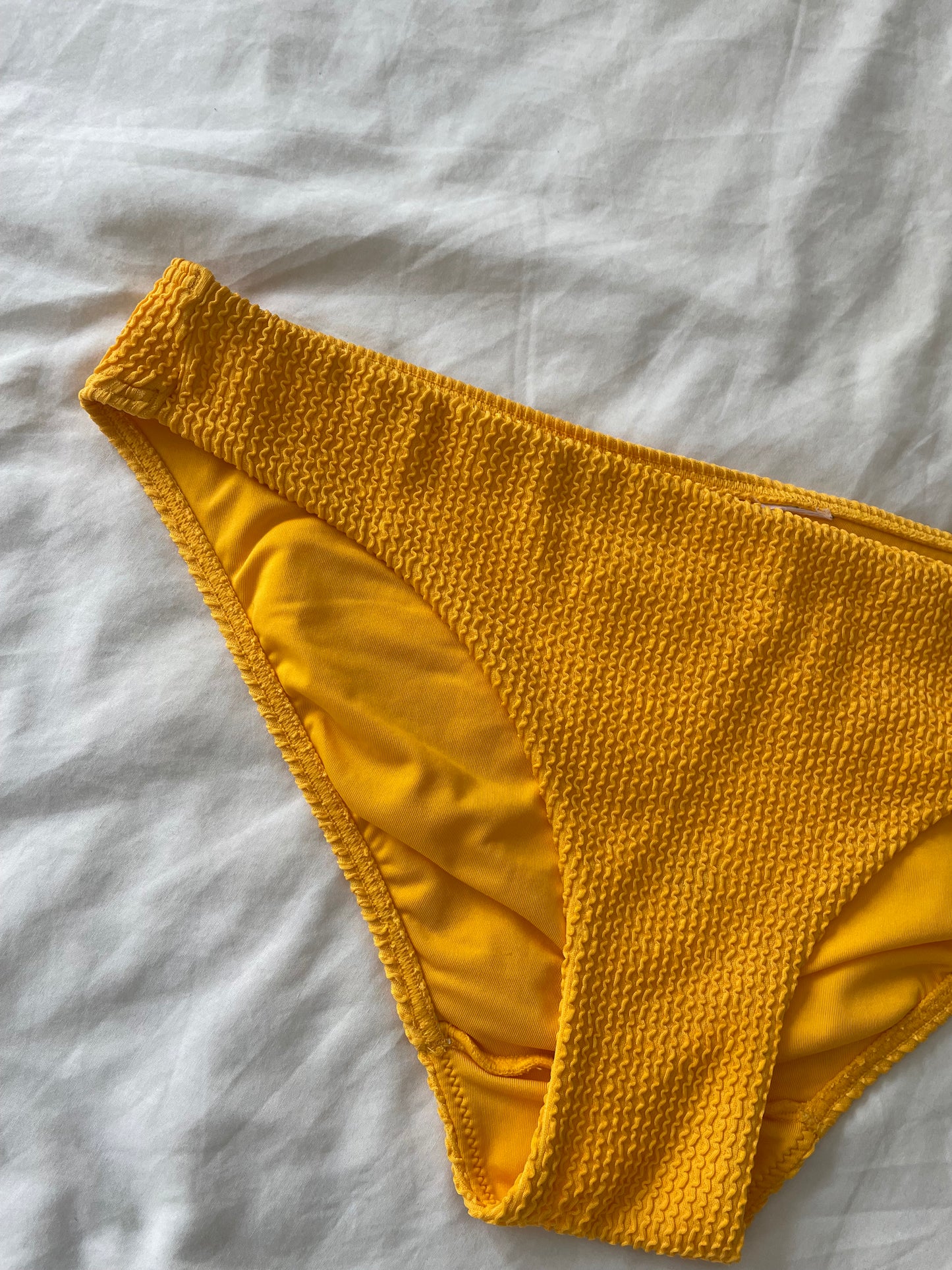 Bikini Bottoms - Size 14/16