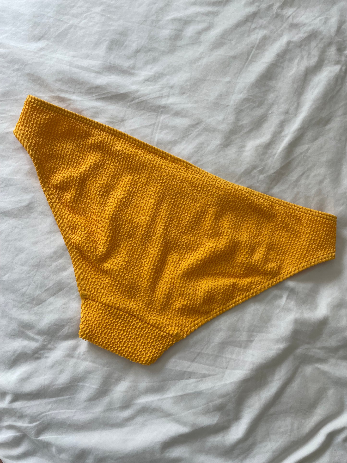 Bikini Bottoms - Size 14/16