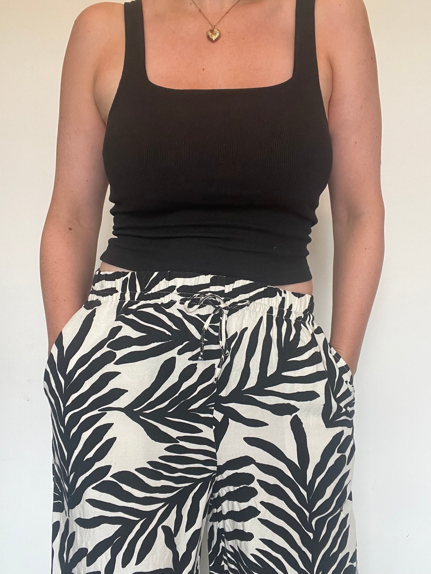 H&M Linen Trousers - Size M