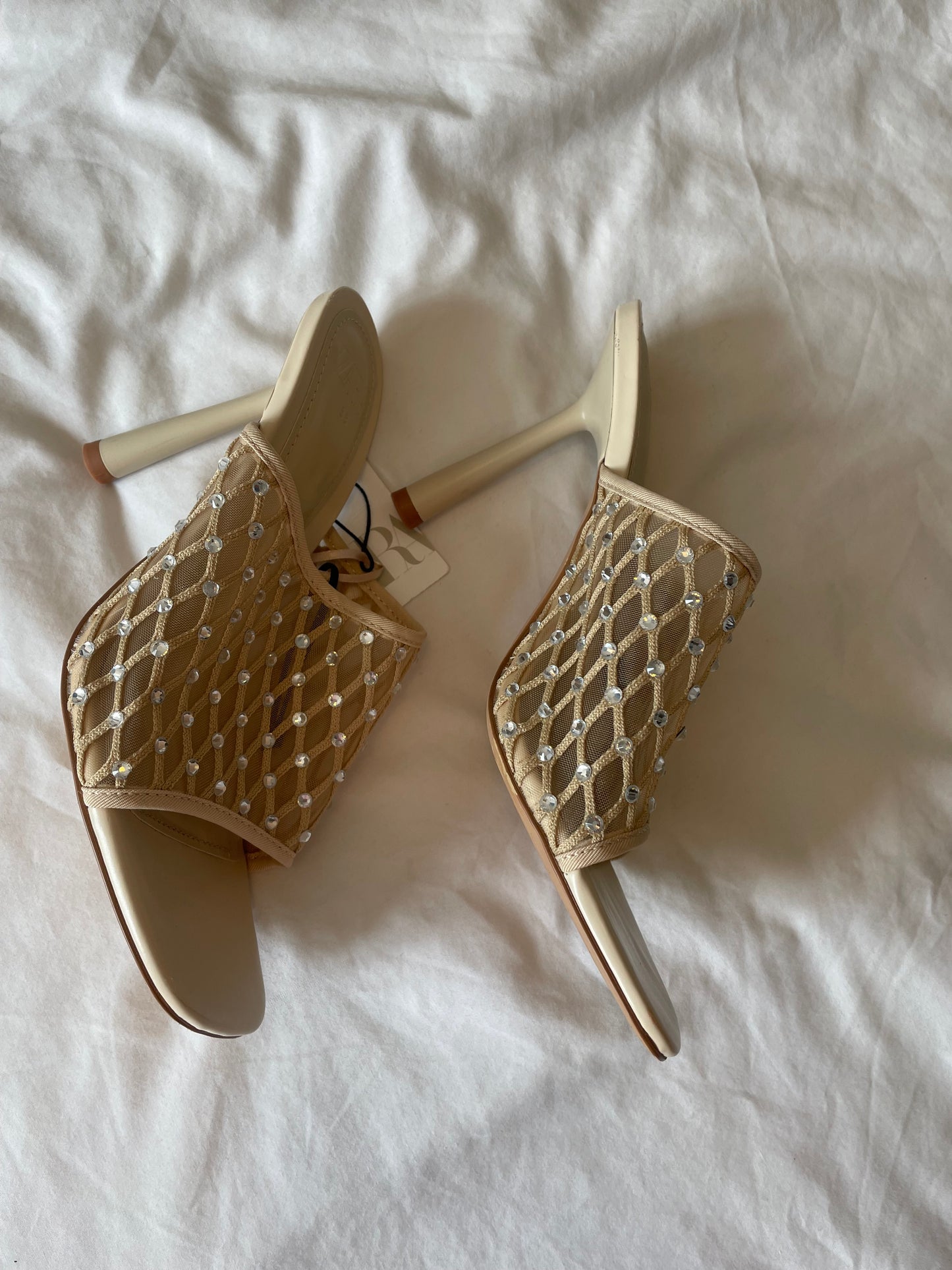 Zara Heels NEW - Size 5