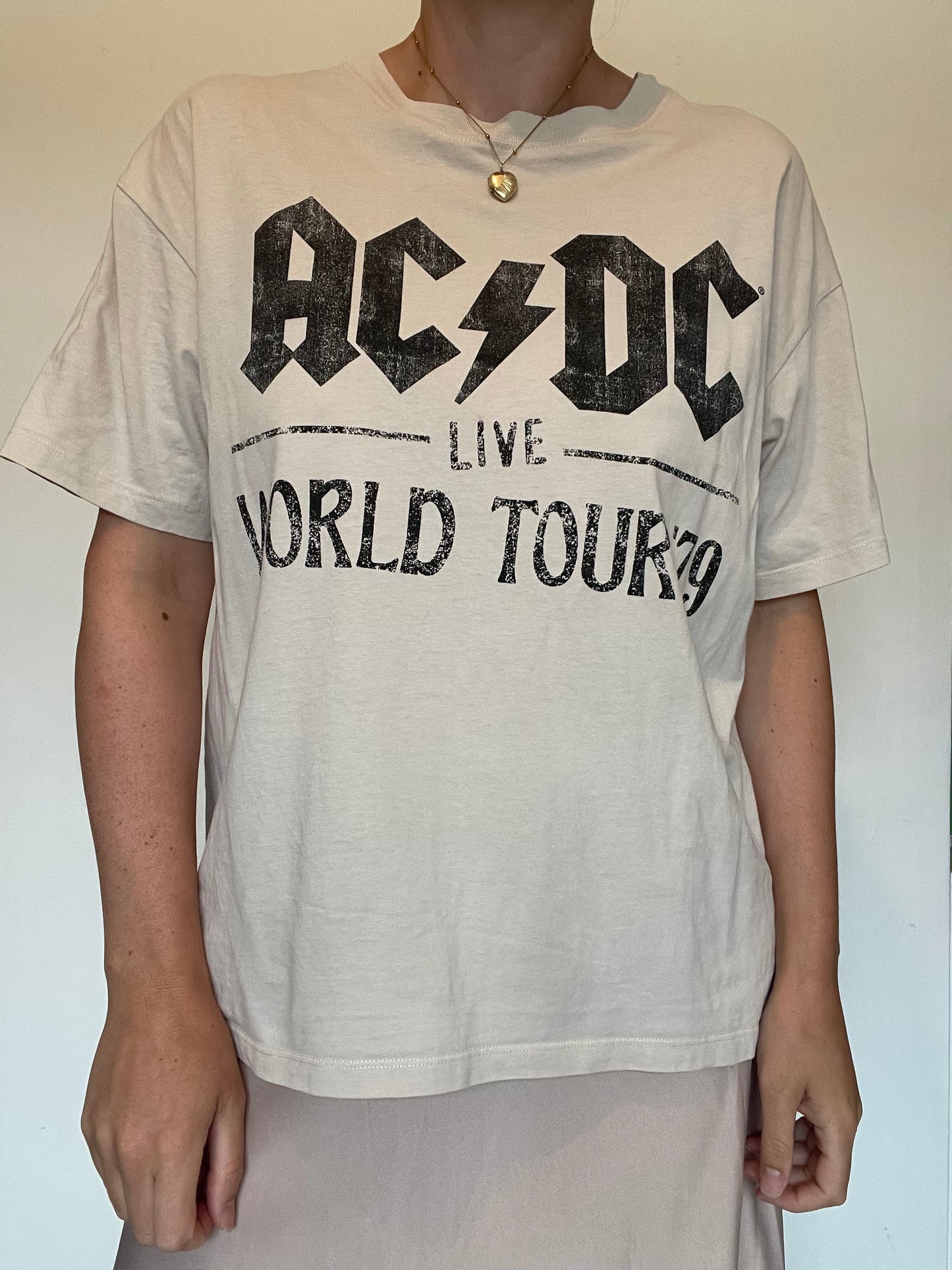 H&M T Shirt - Size M