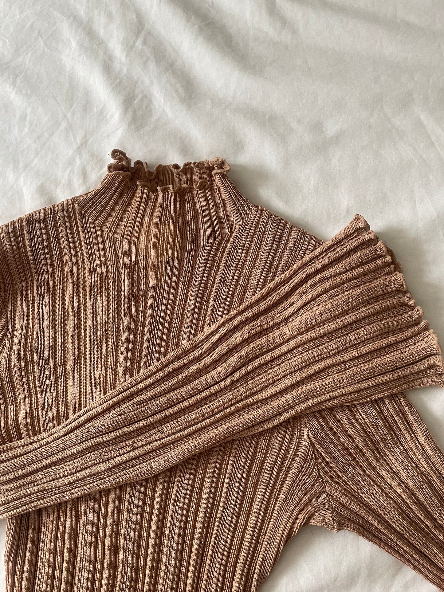 H&M Ribbed Top - Size S