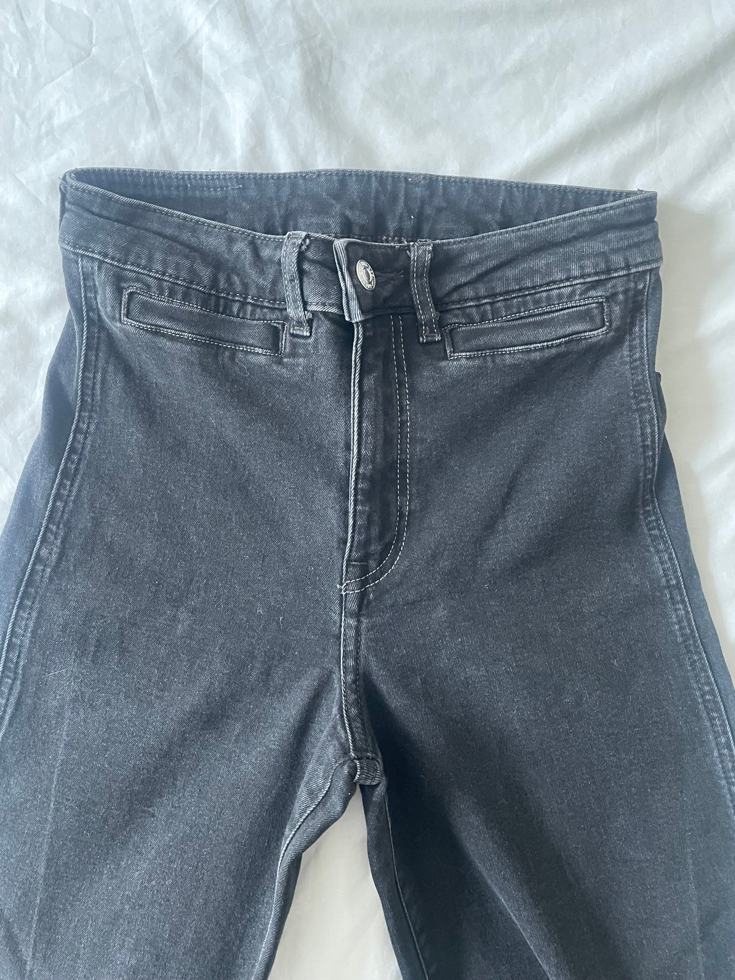 H&M Black Jeans - Size 8