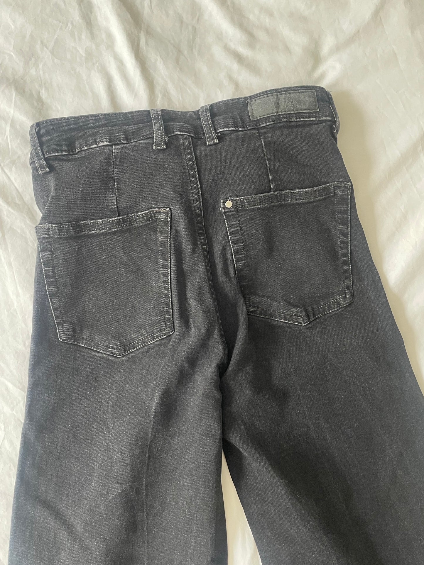 H&M Black Jeans - Size 8