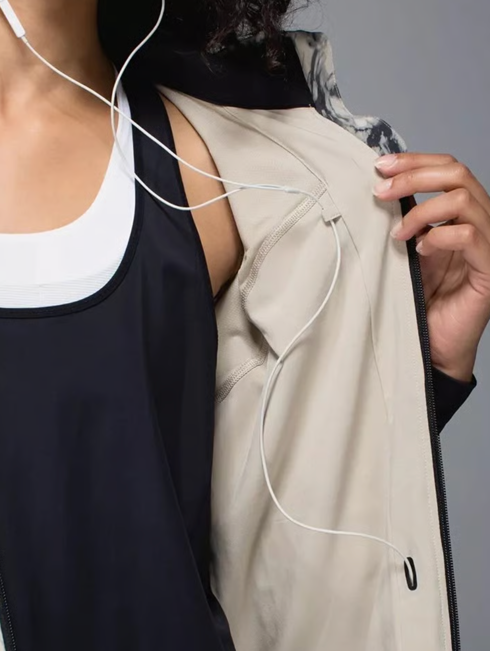 Lululemon Jacket - Size 12-14