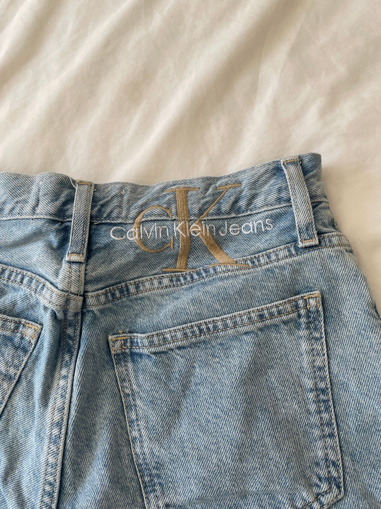 Calvin Klein Shorts - Size 6/8