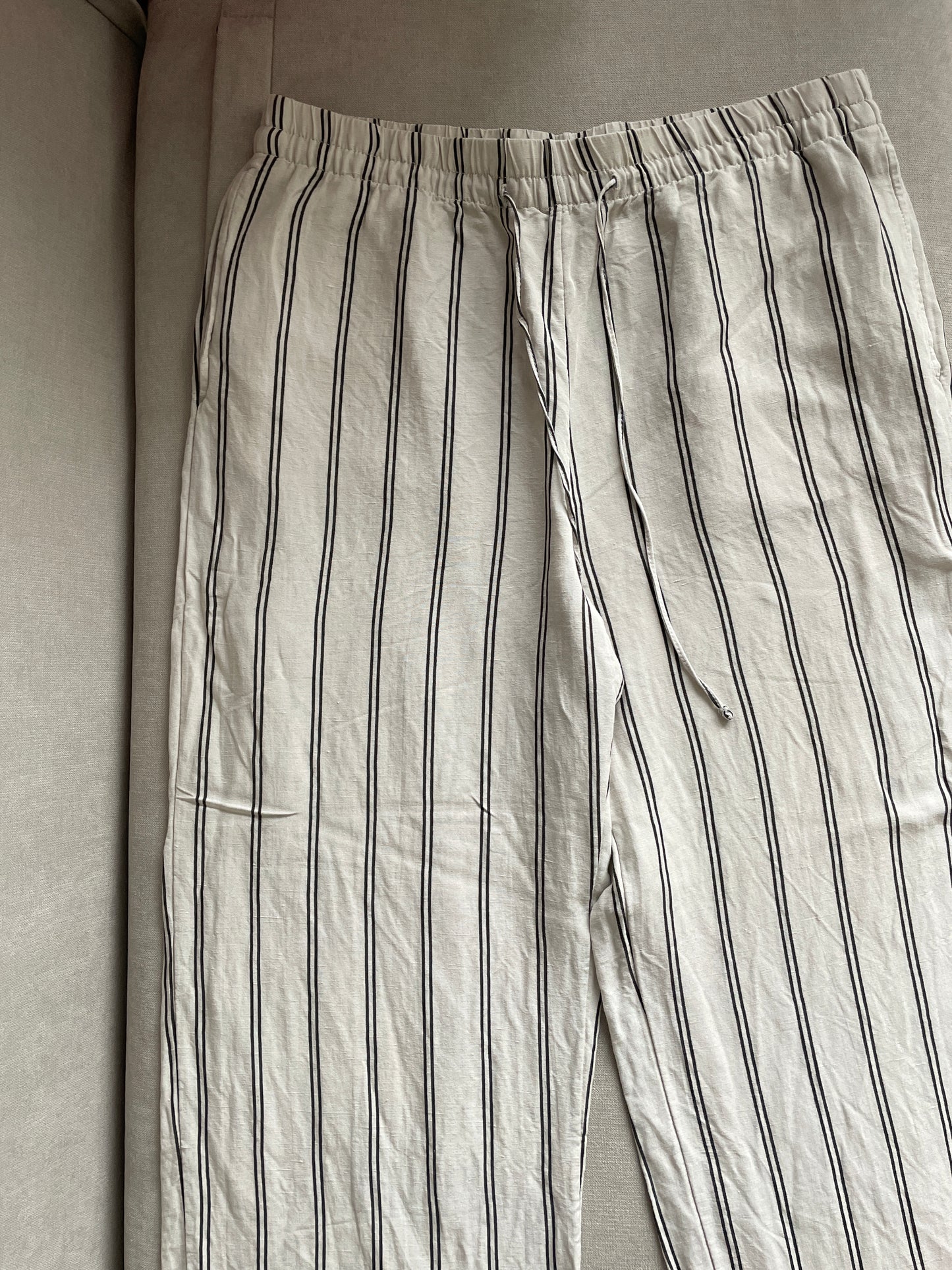 H&M Linen Trousers - Size L
