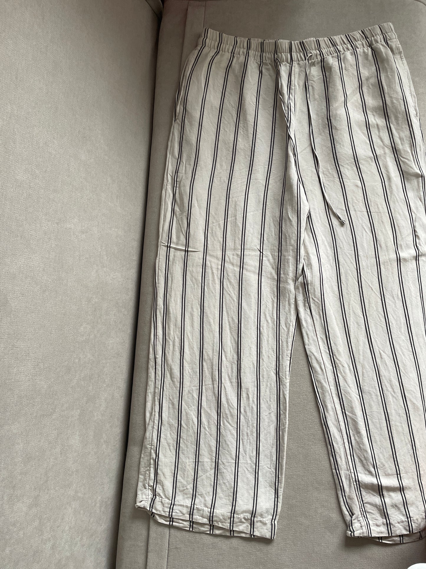 H&M Linen Trousers - Size L