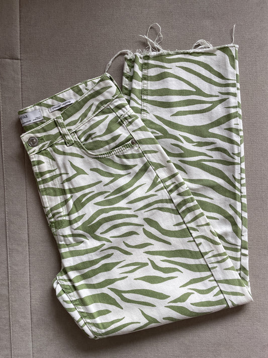 Bershka Jeans - Size 8
