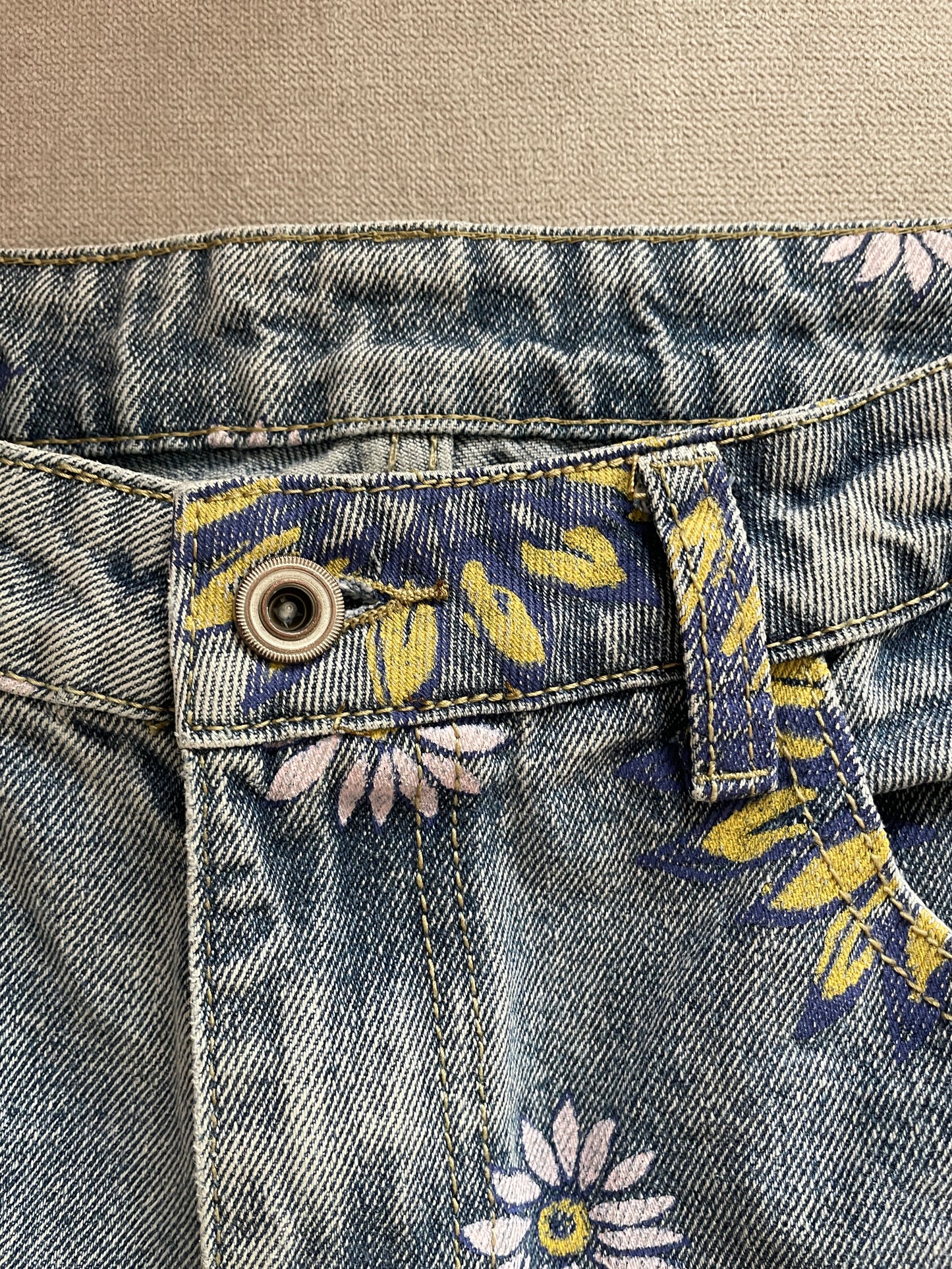 Flower Jeans - Waist 32"