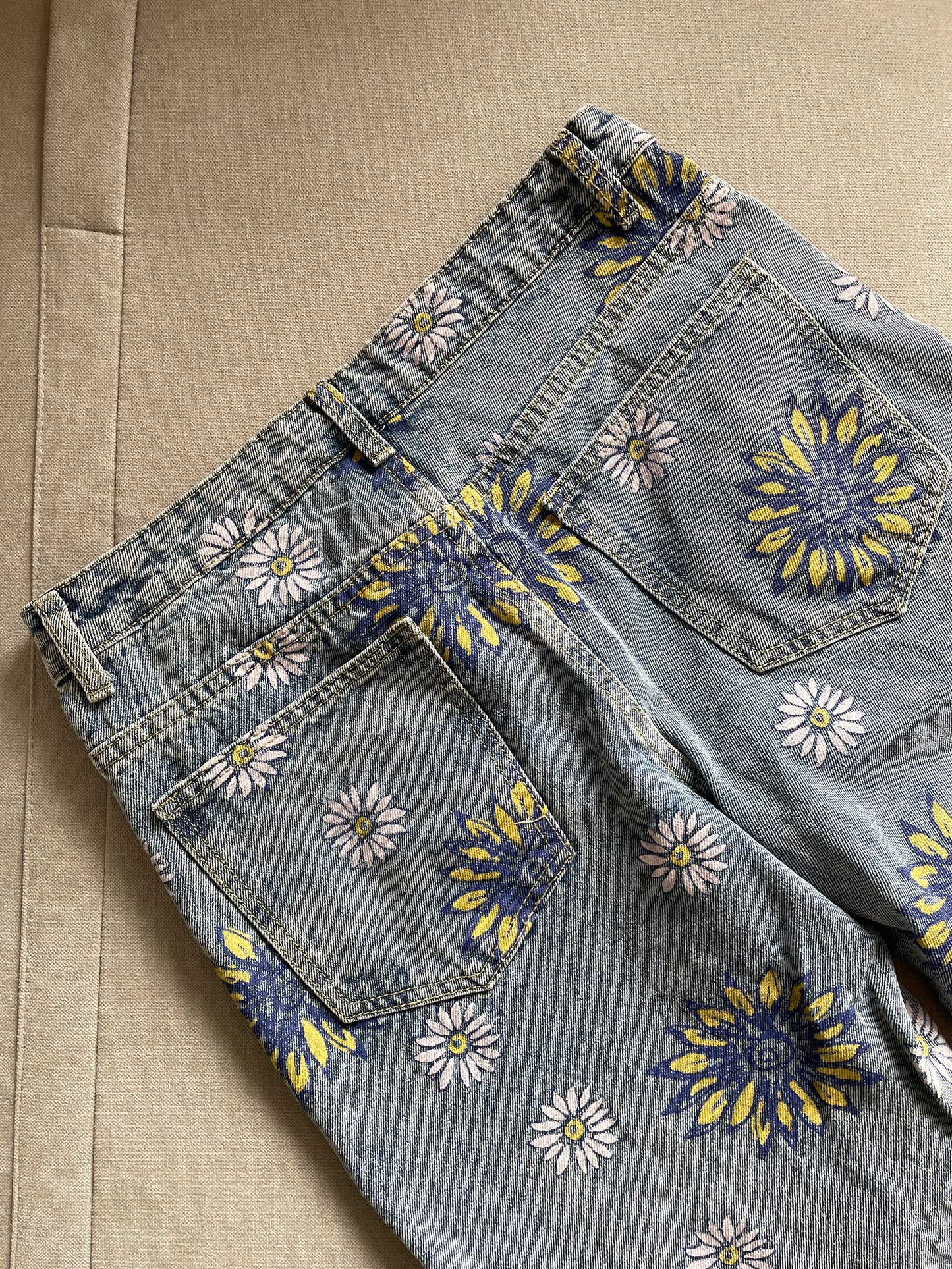 Flower Jeans - Waist 32"
