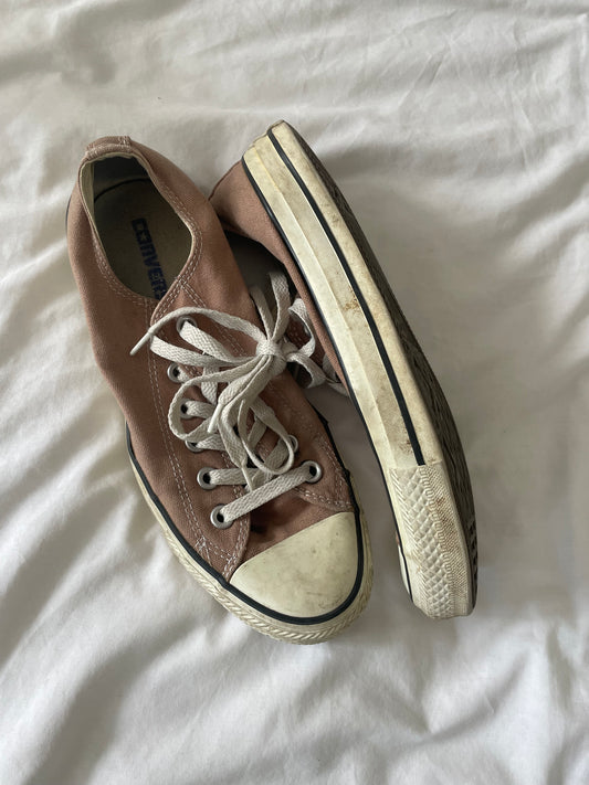 Converse Trainers - Size 6