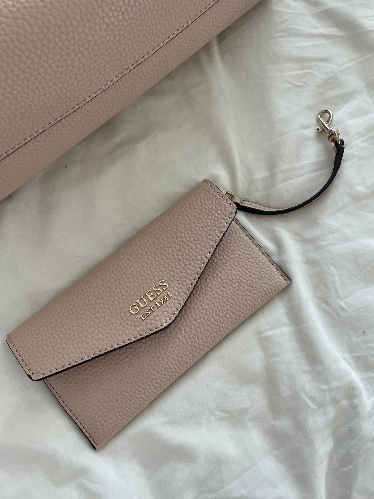 Guess Bag