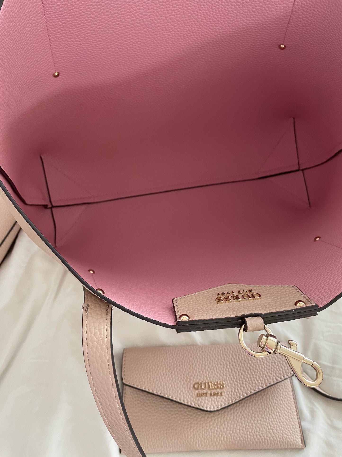 Guess Bag