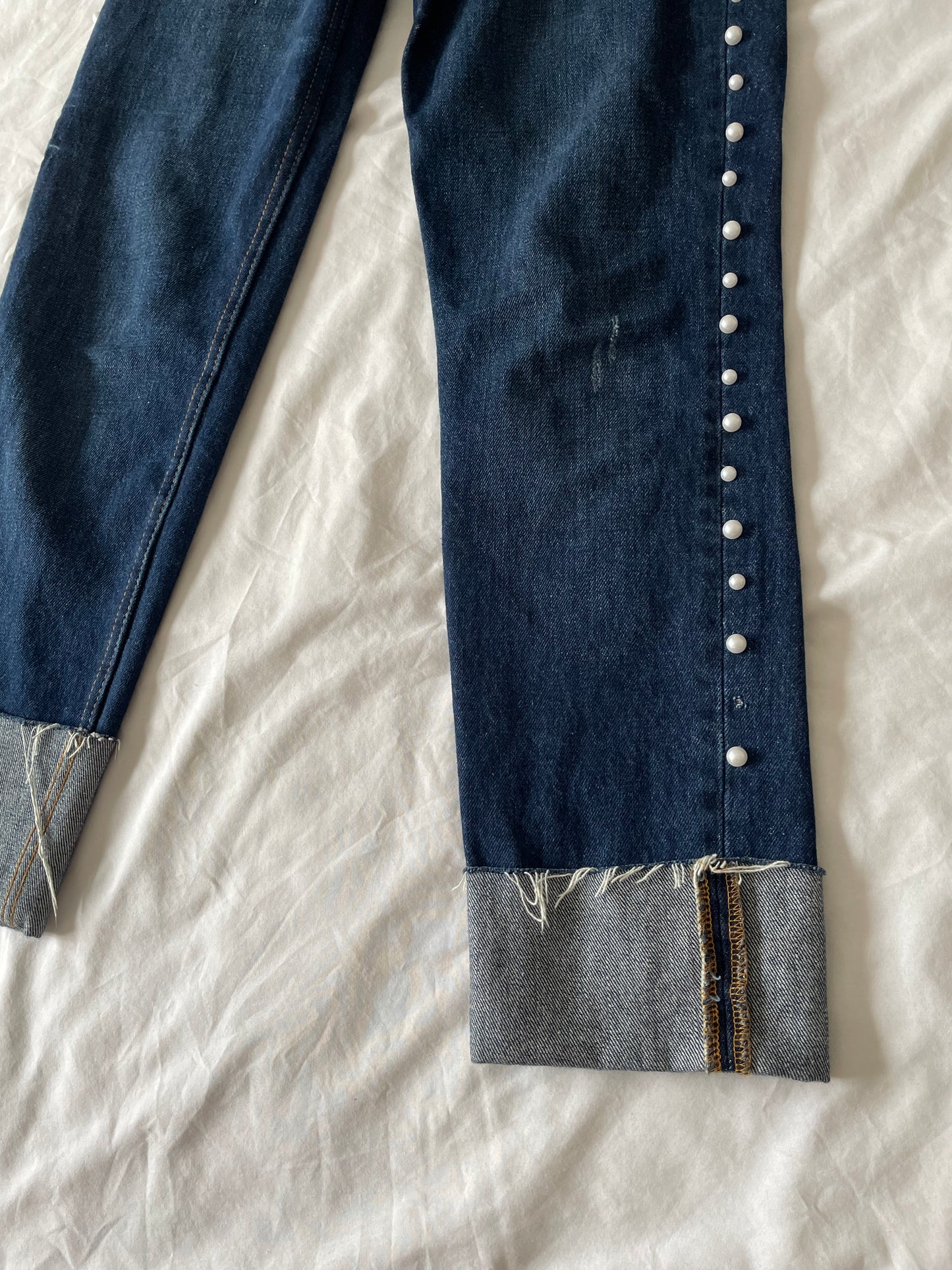 Zara Pearl Jeans - Size 6