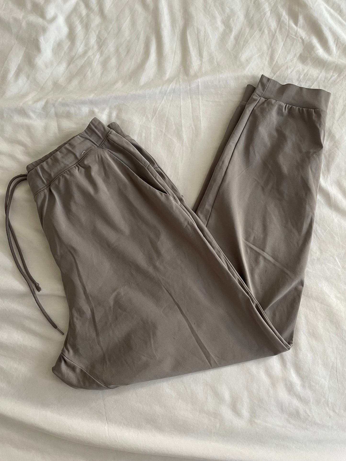 Uniqlo Joggers - Size M