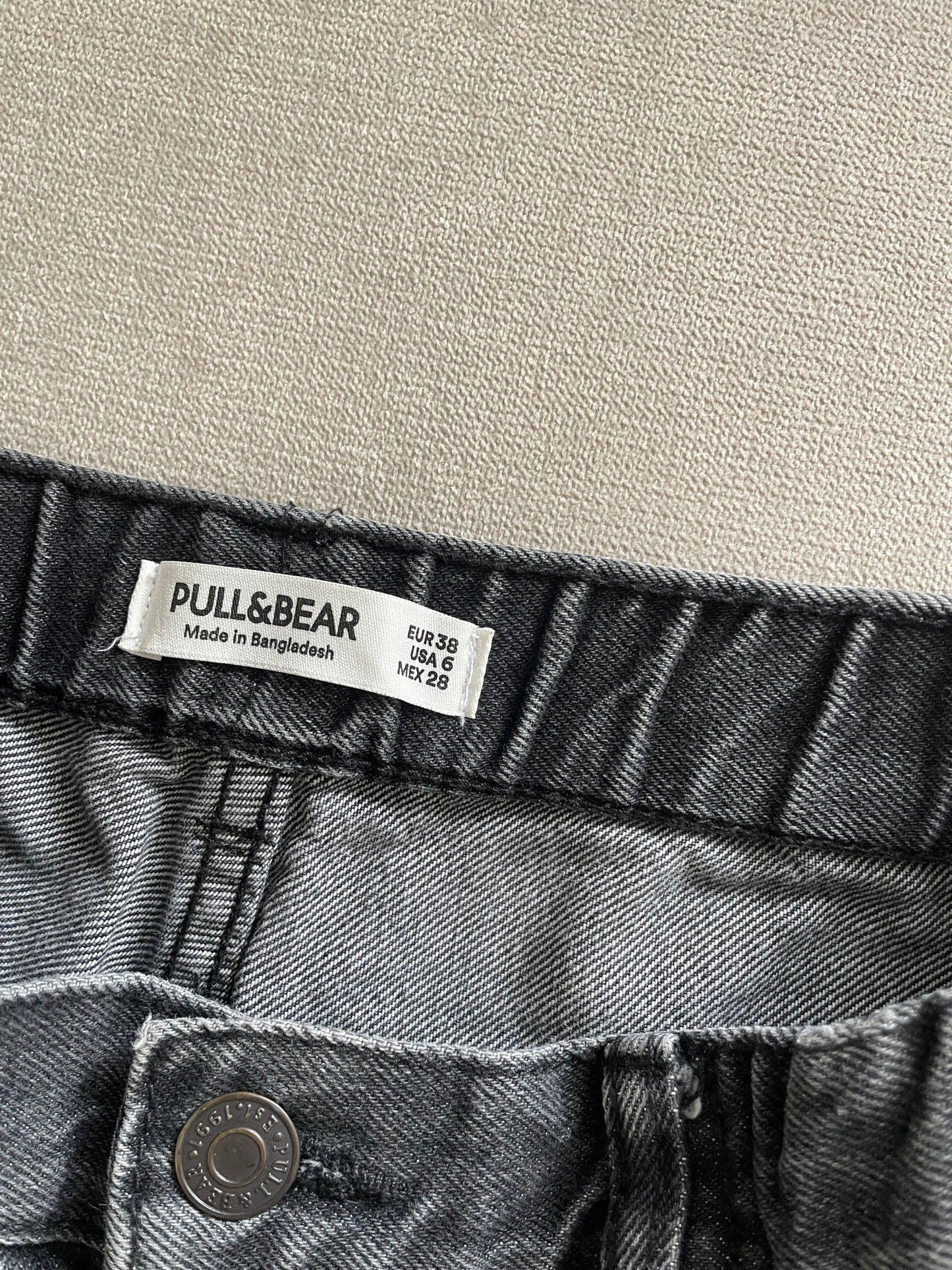 Pull & Bear Jeans - Size 10