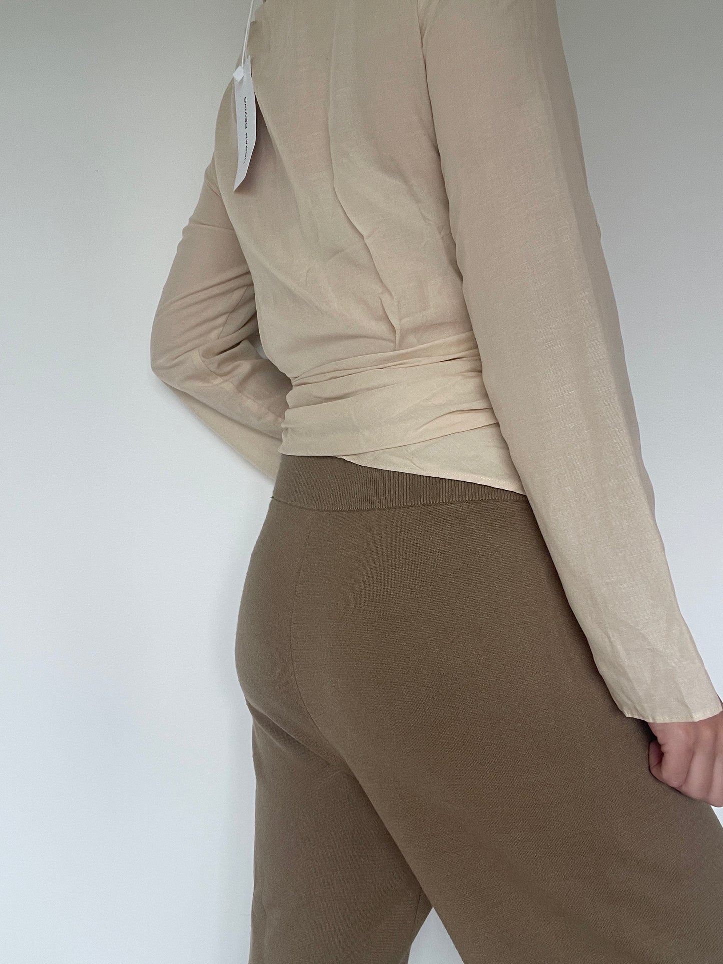 Urban Revivo Top NEW - Size M