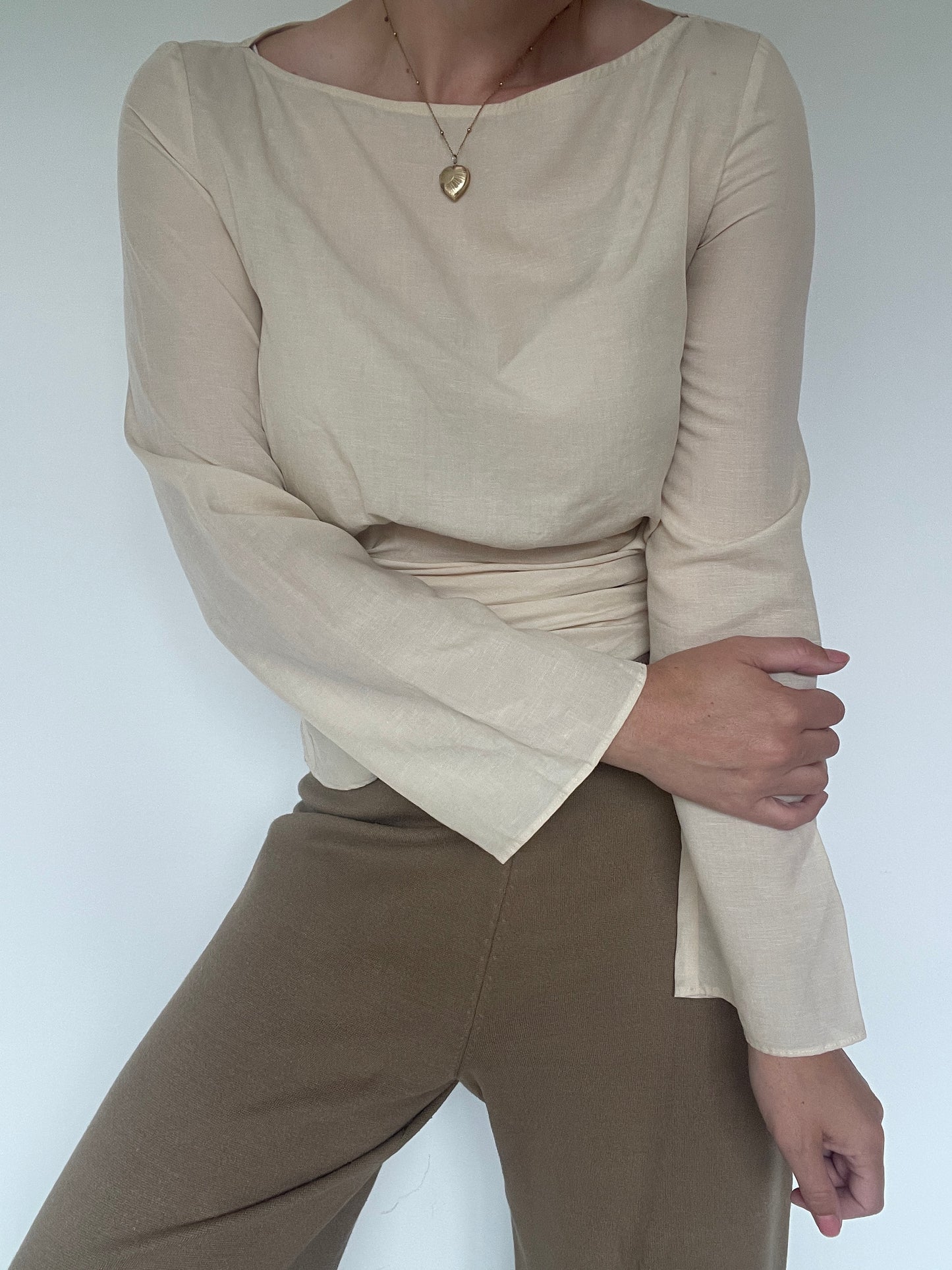 Urban Revivo Top NEW - Size M