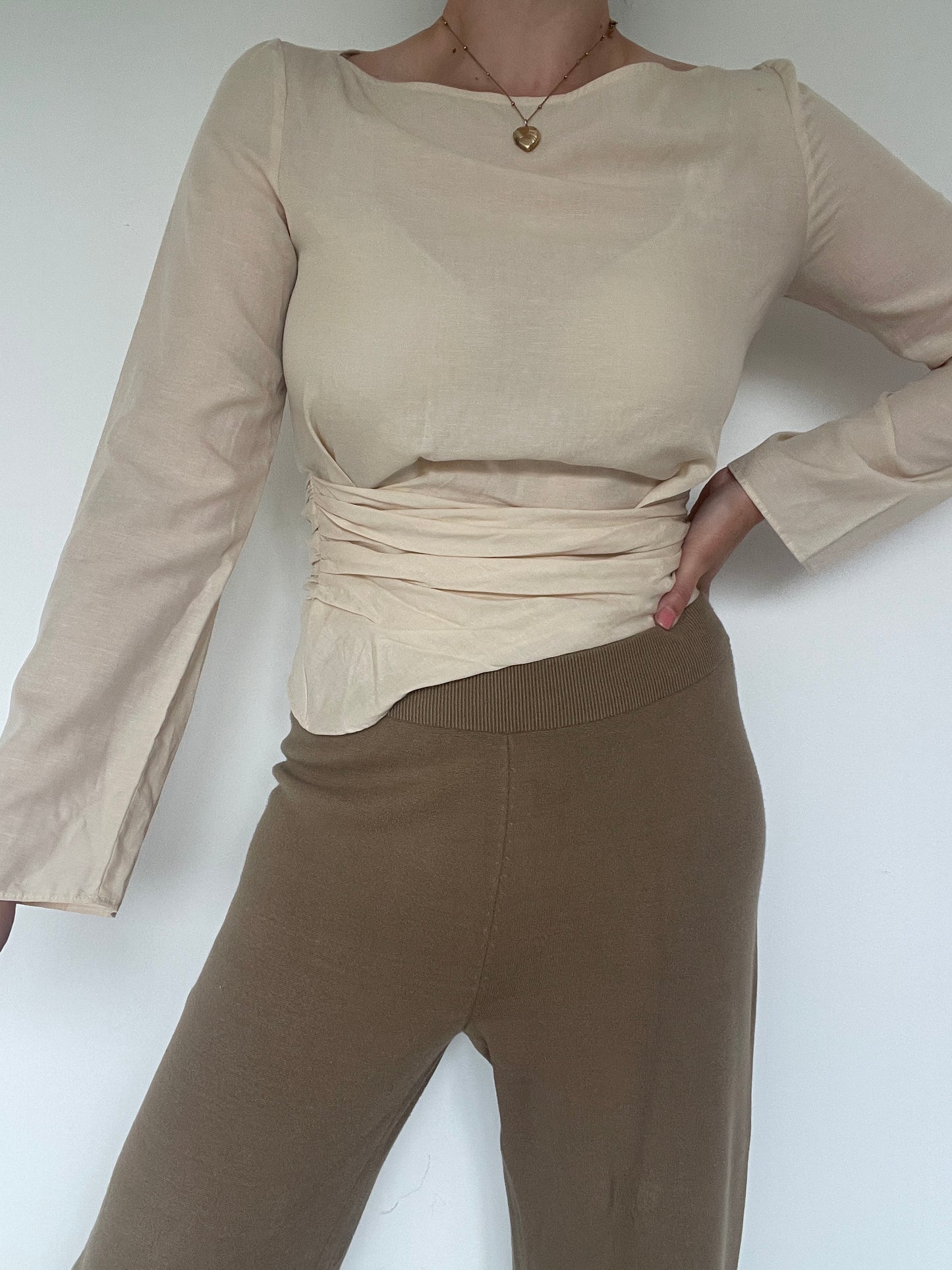 Urban Revivo Top NEW - Size M