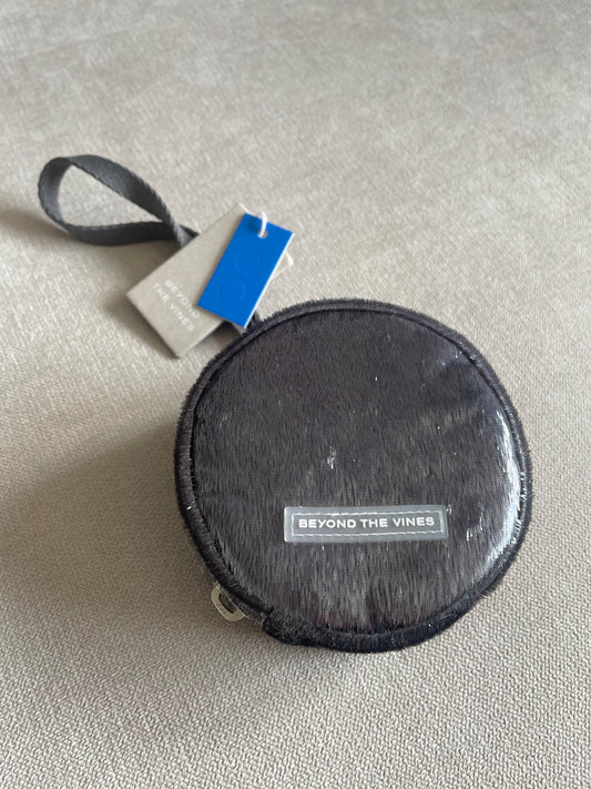 Beyond The Vines Coin Purse - NEW