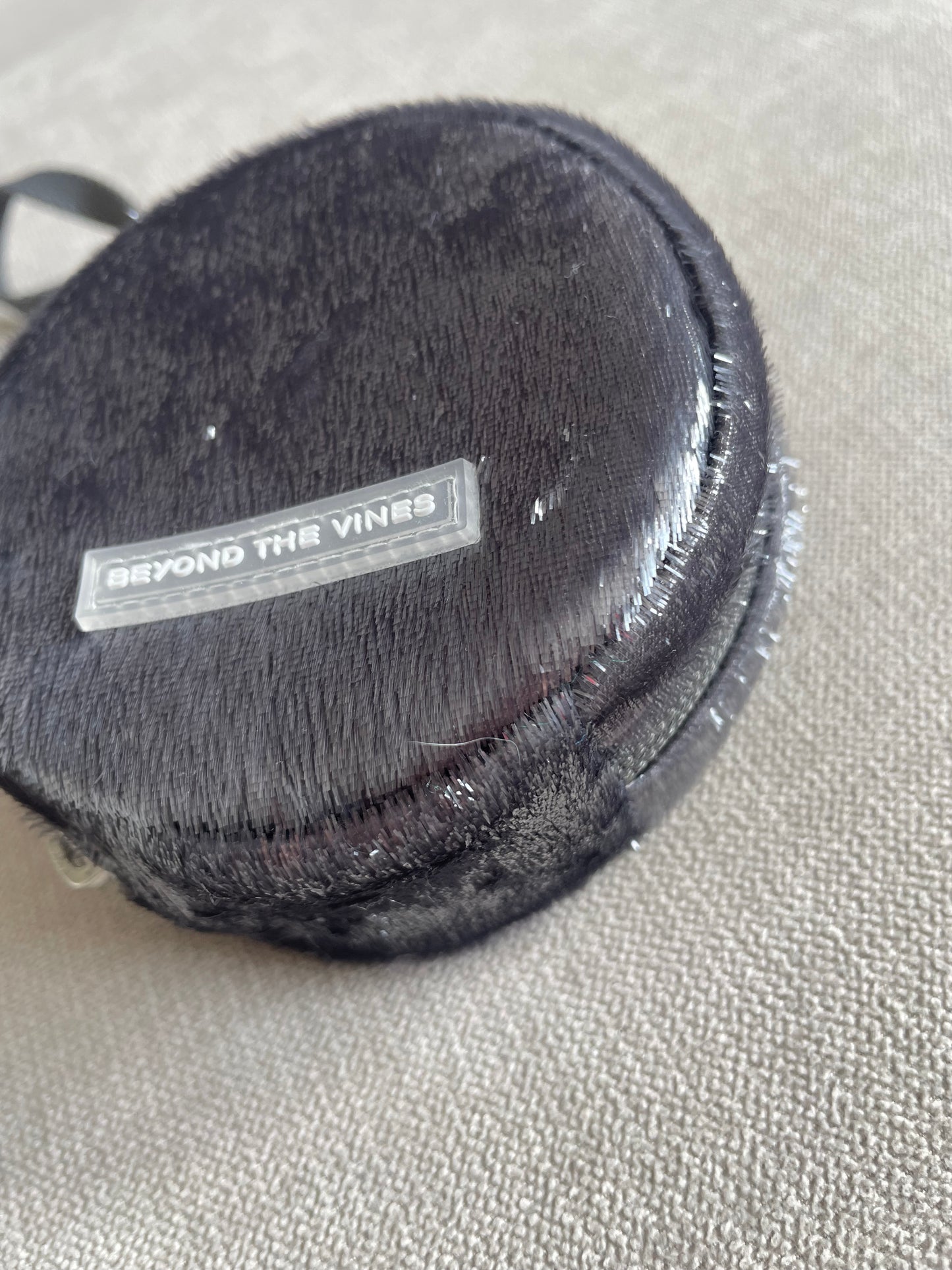 Beyond The Vines Coin Purse - NEW