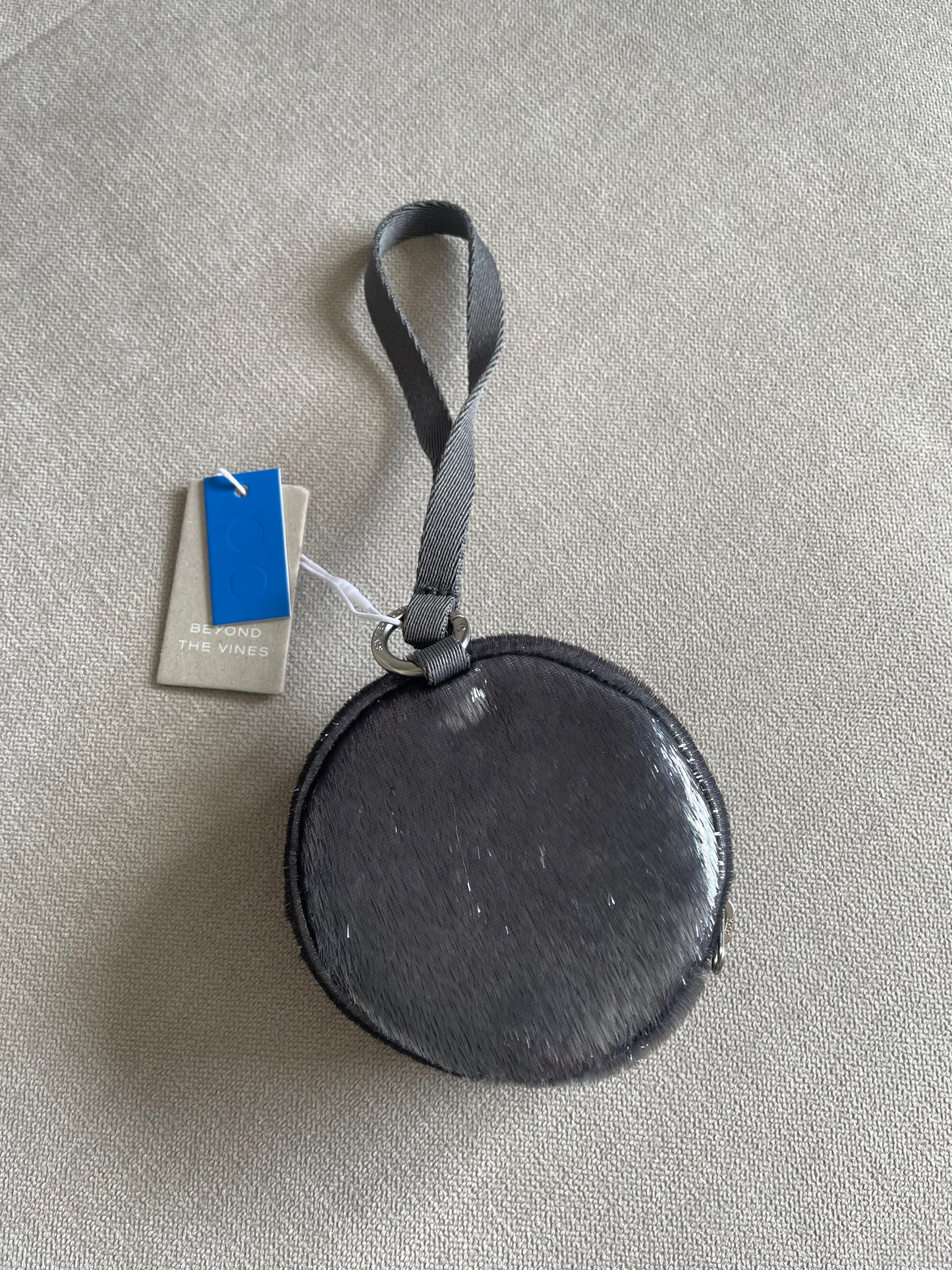 Beyond The Vines Coin Purse - NEW