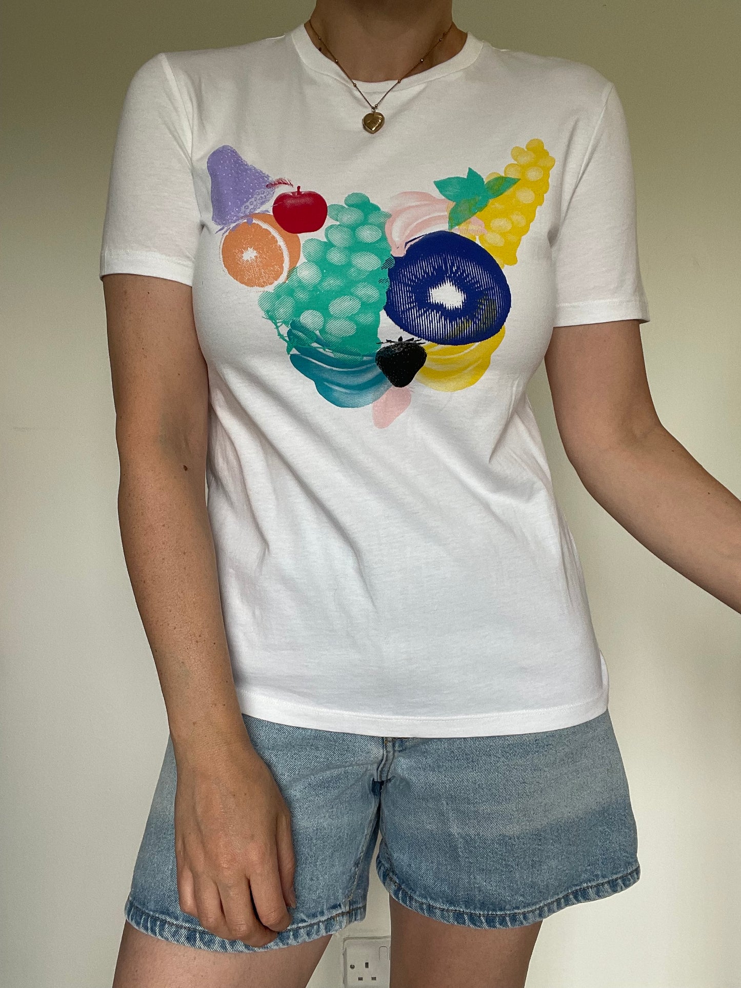 Etre Cecile T Shirt BNWT - Size Small