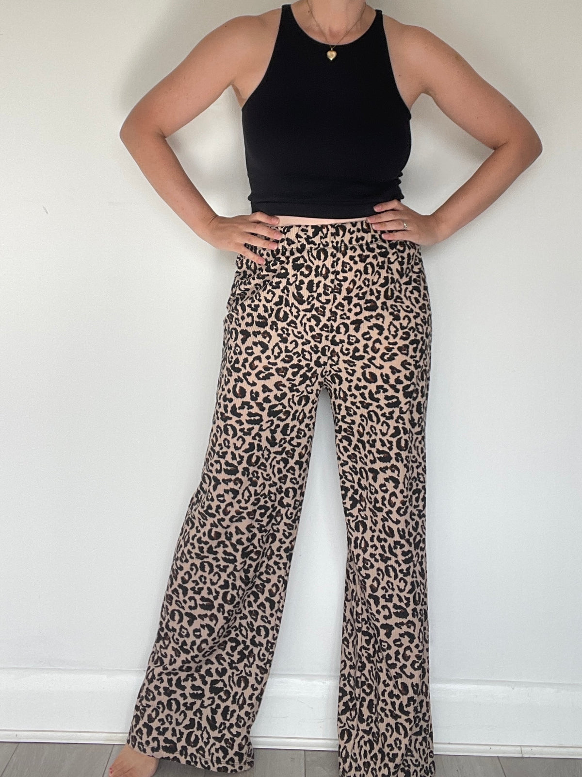 Trousers - Size L