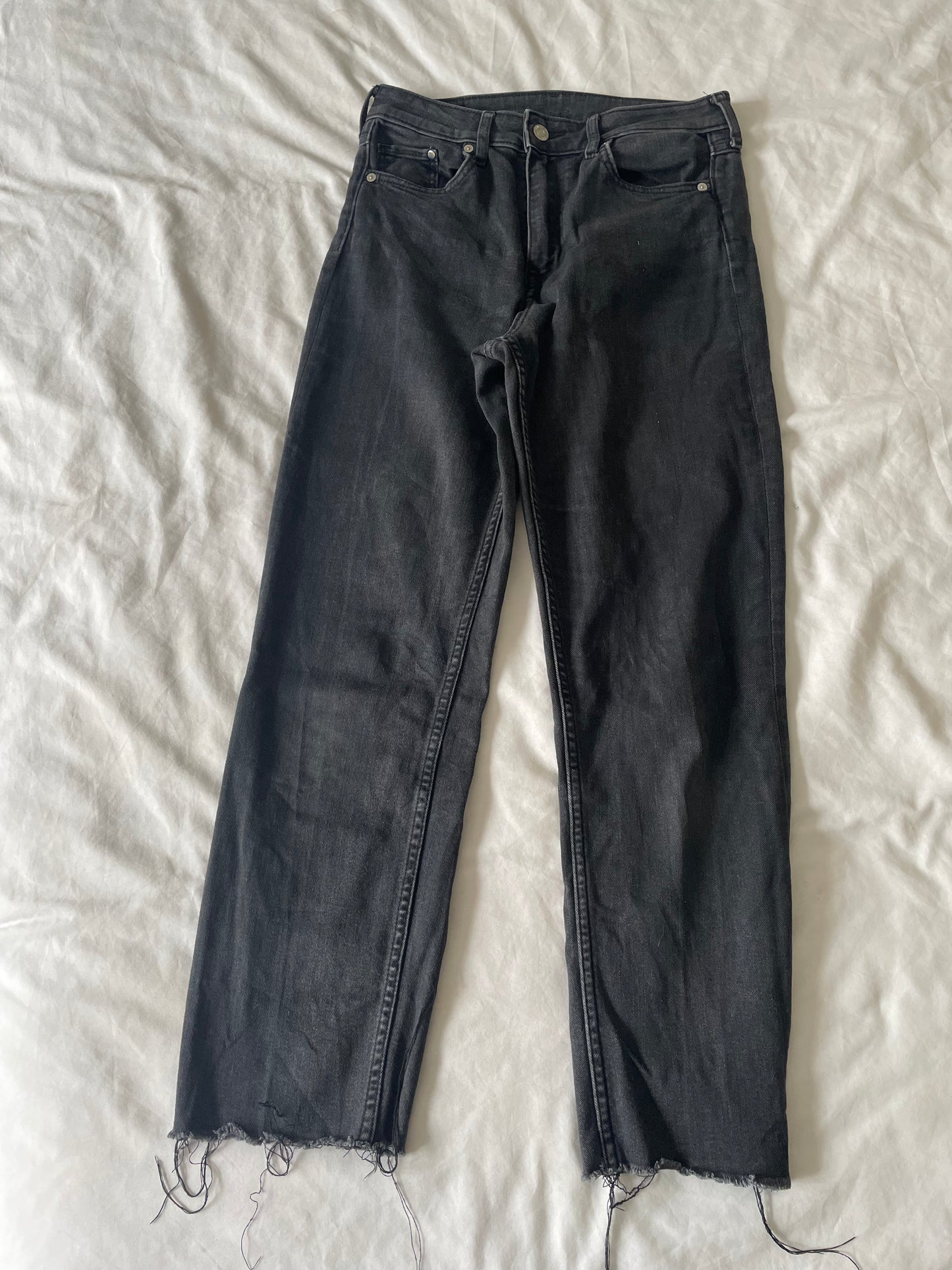 H&M Black Jeans - Size 8