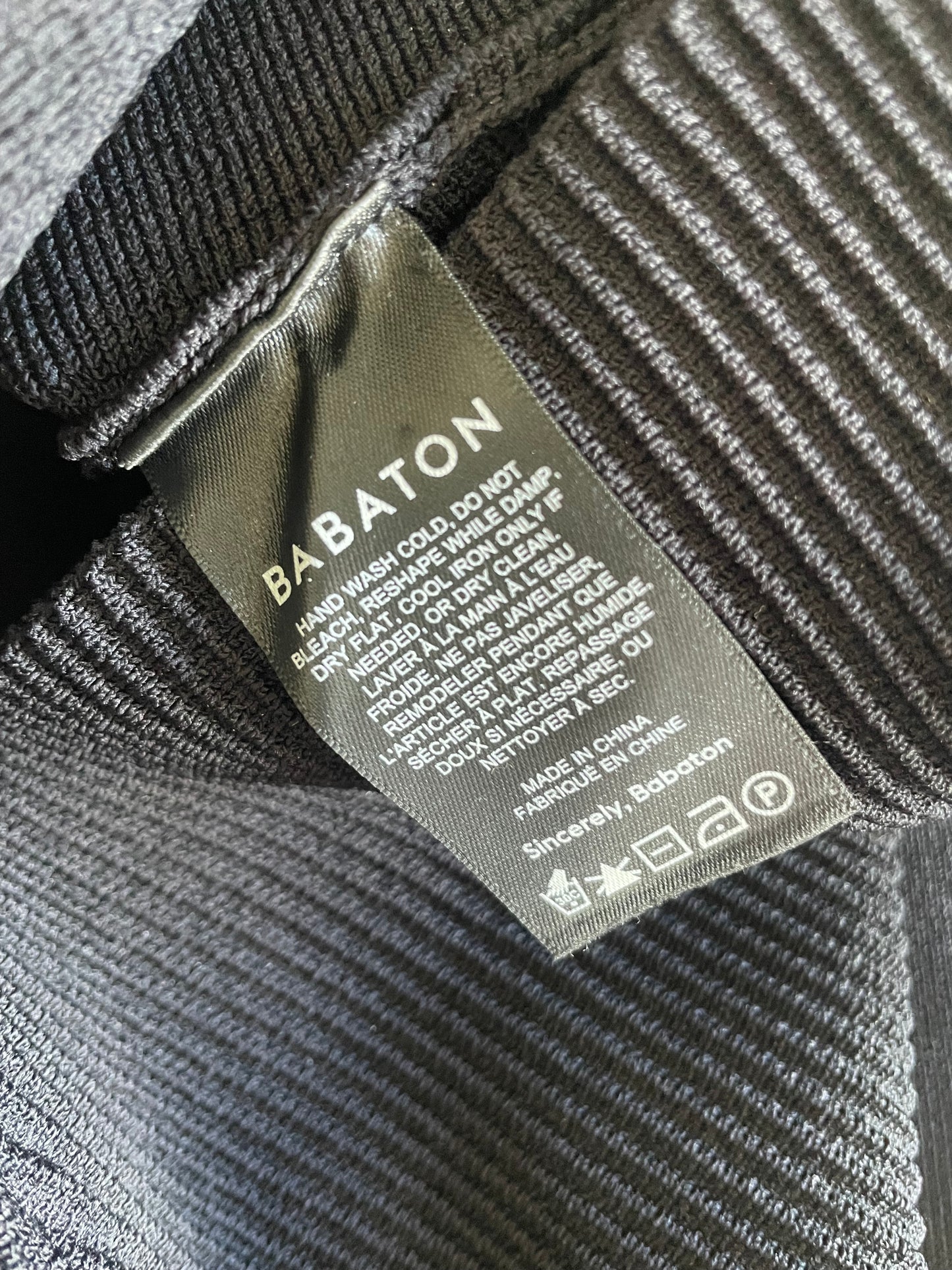 Babaton Top - Size S