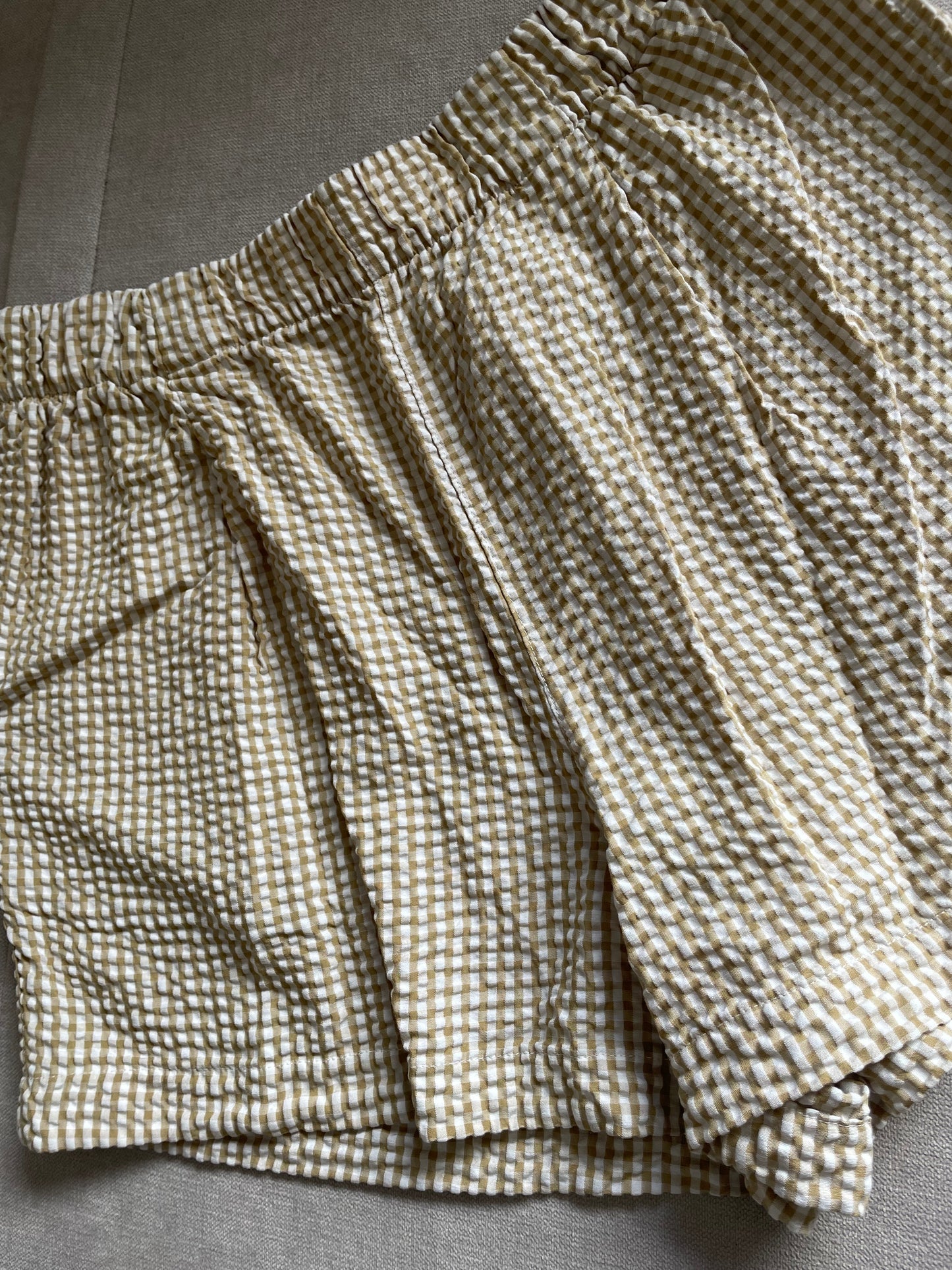 Uniqlo Shorts - Size M