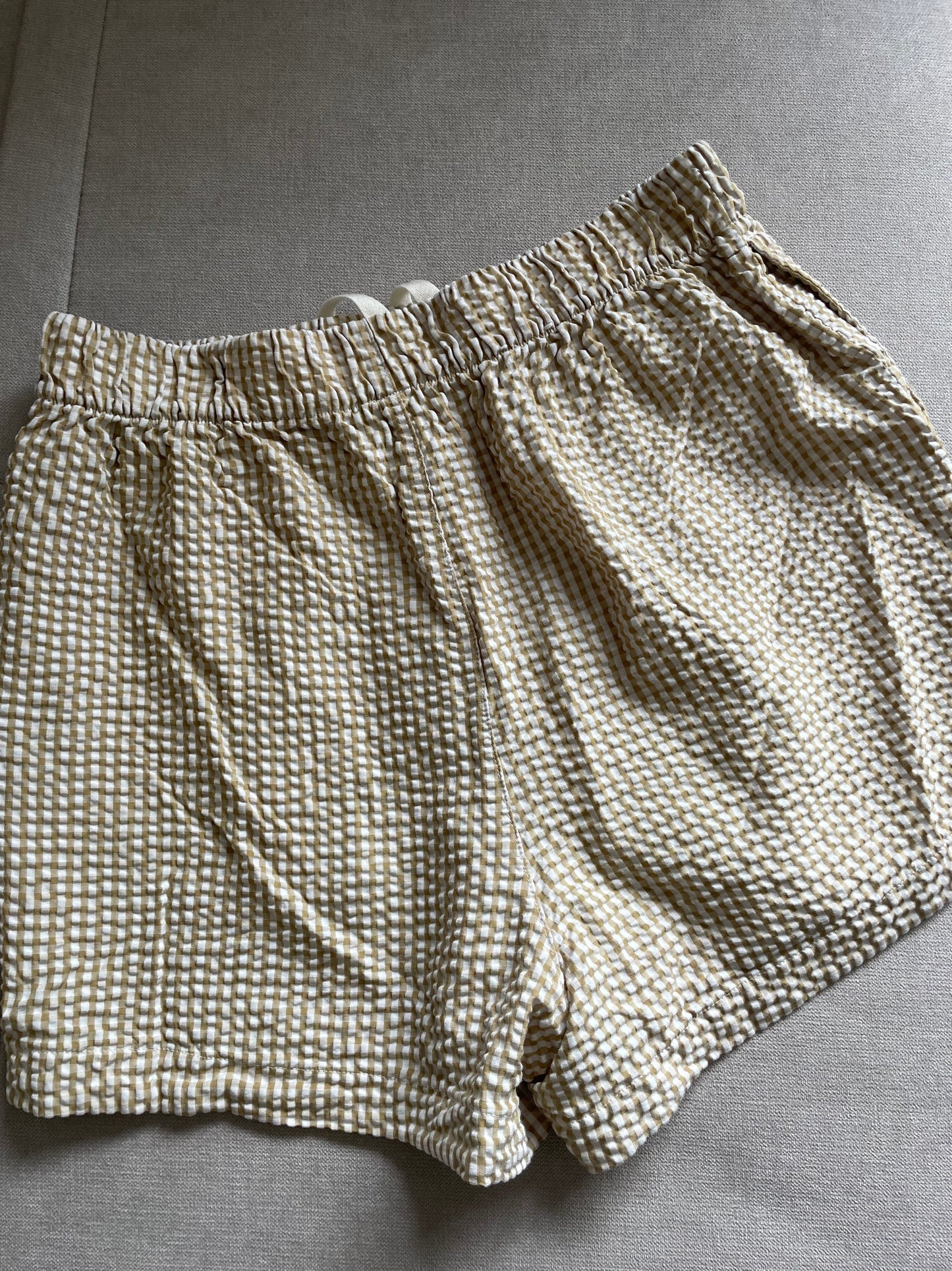 Uniqlo Shorts - Size M