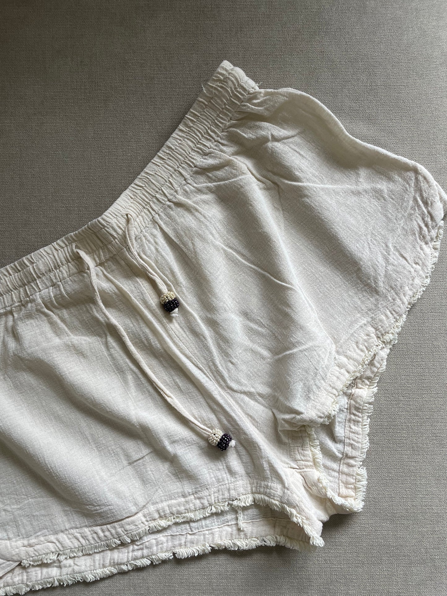 Pull & Bear Shorts - Size XL