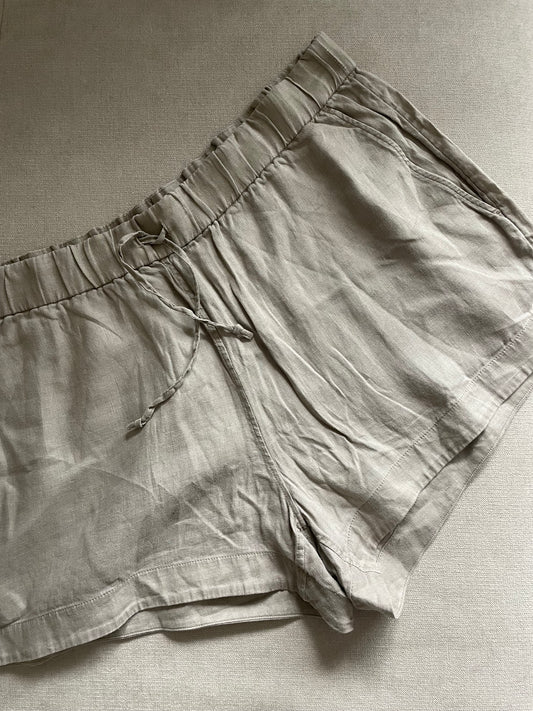 Arket Linen Shorts - Size M