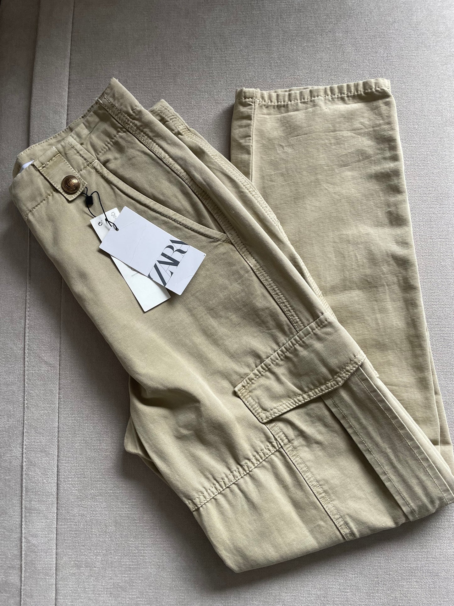 Zara Cargo Trousers NEW £45.99 - Size M