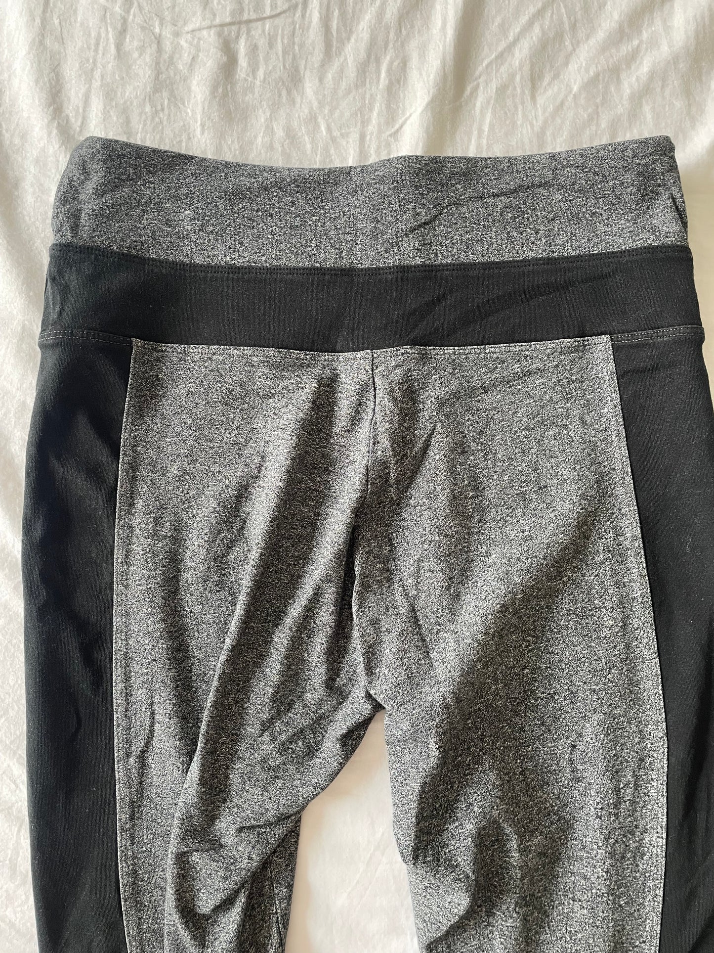 Victoria's Secret Leggings - Size M