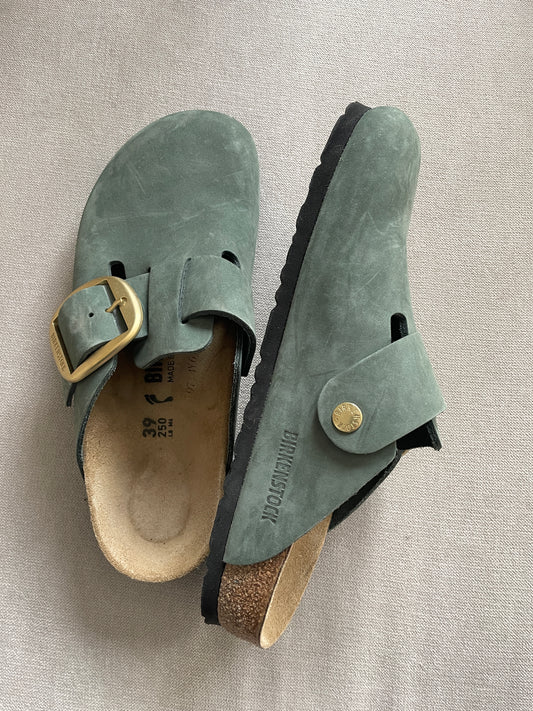 Birkenstock Clogs - Size 6