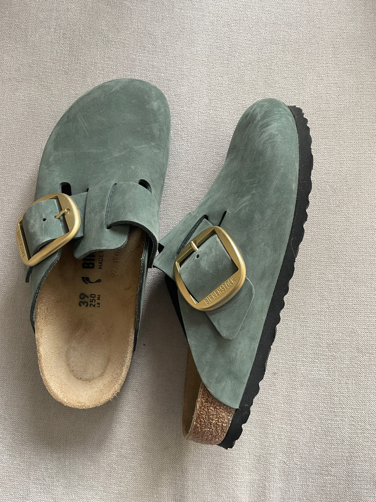 Birkenstock Clogs - Size 6