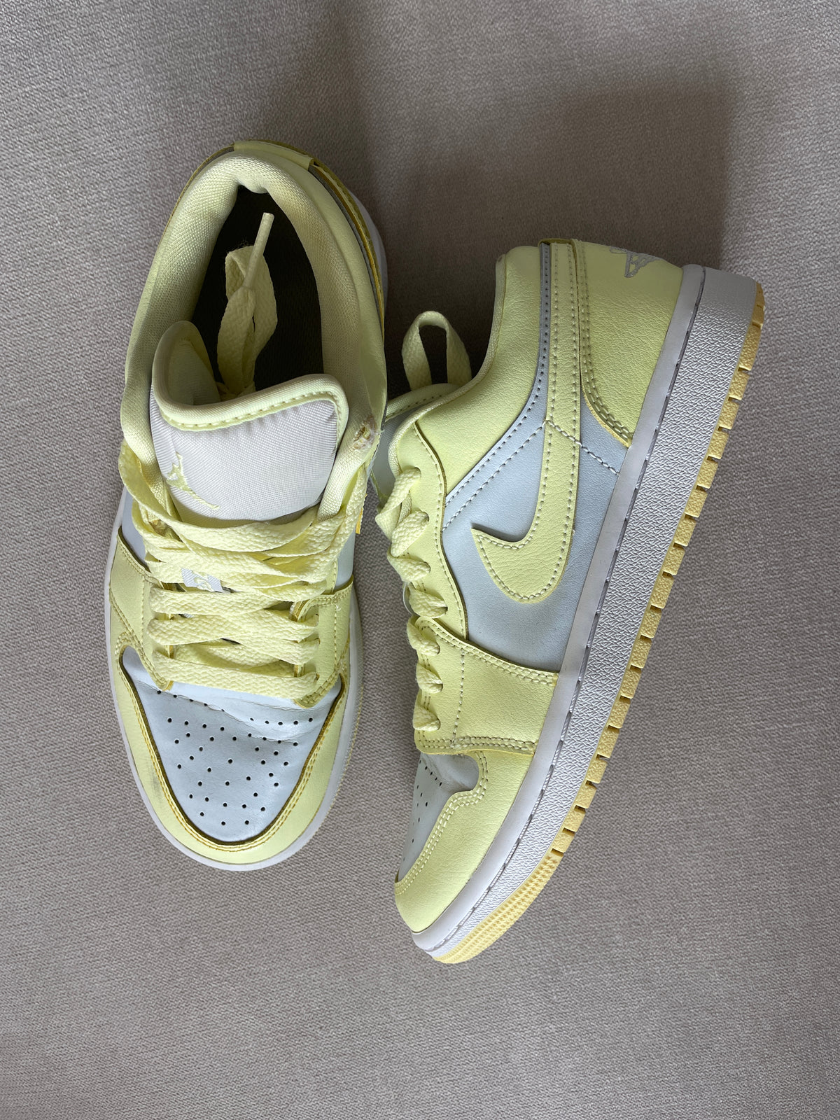 Nike Trainers - Size 4.5