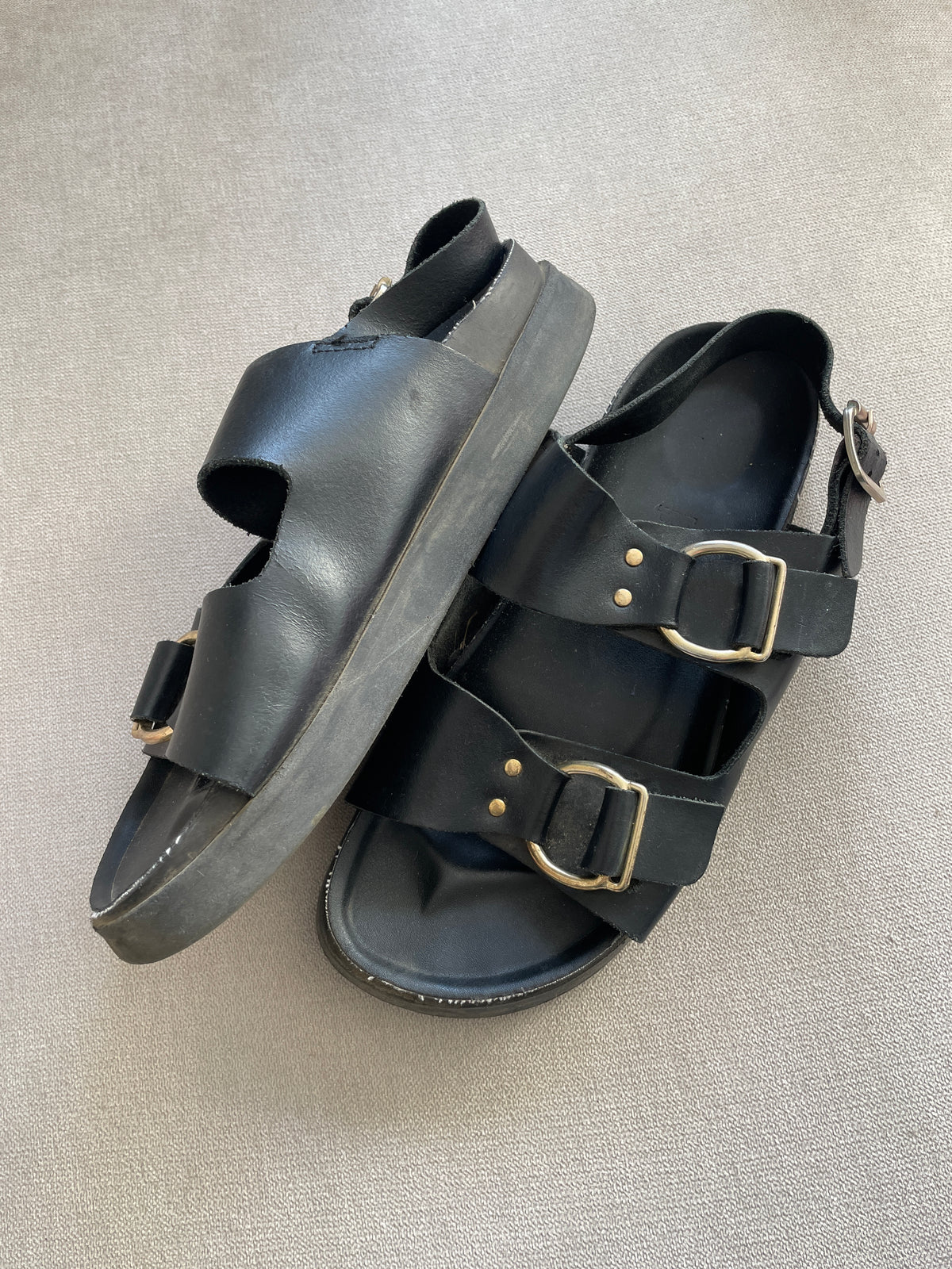 Schuh  Chunky Sandals - Size 5