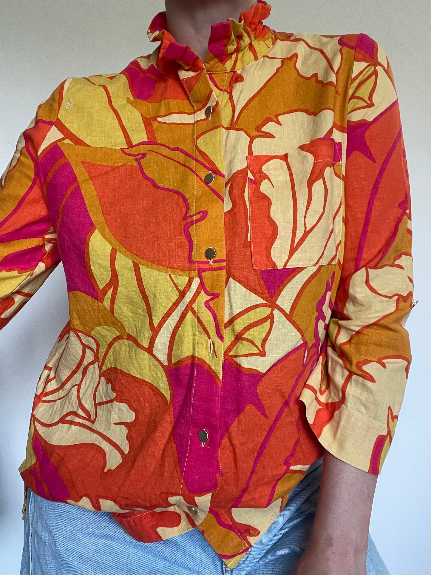 Joseph Ribkoff Blouse - Size 10