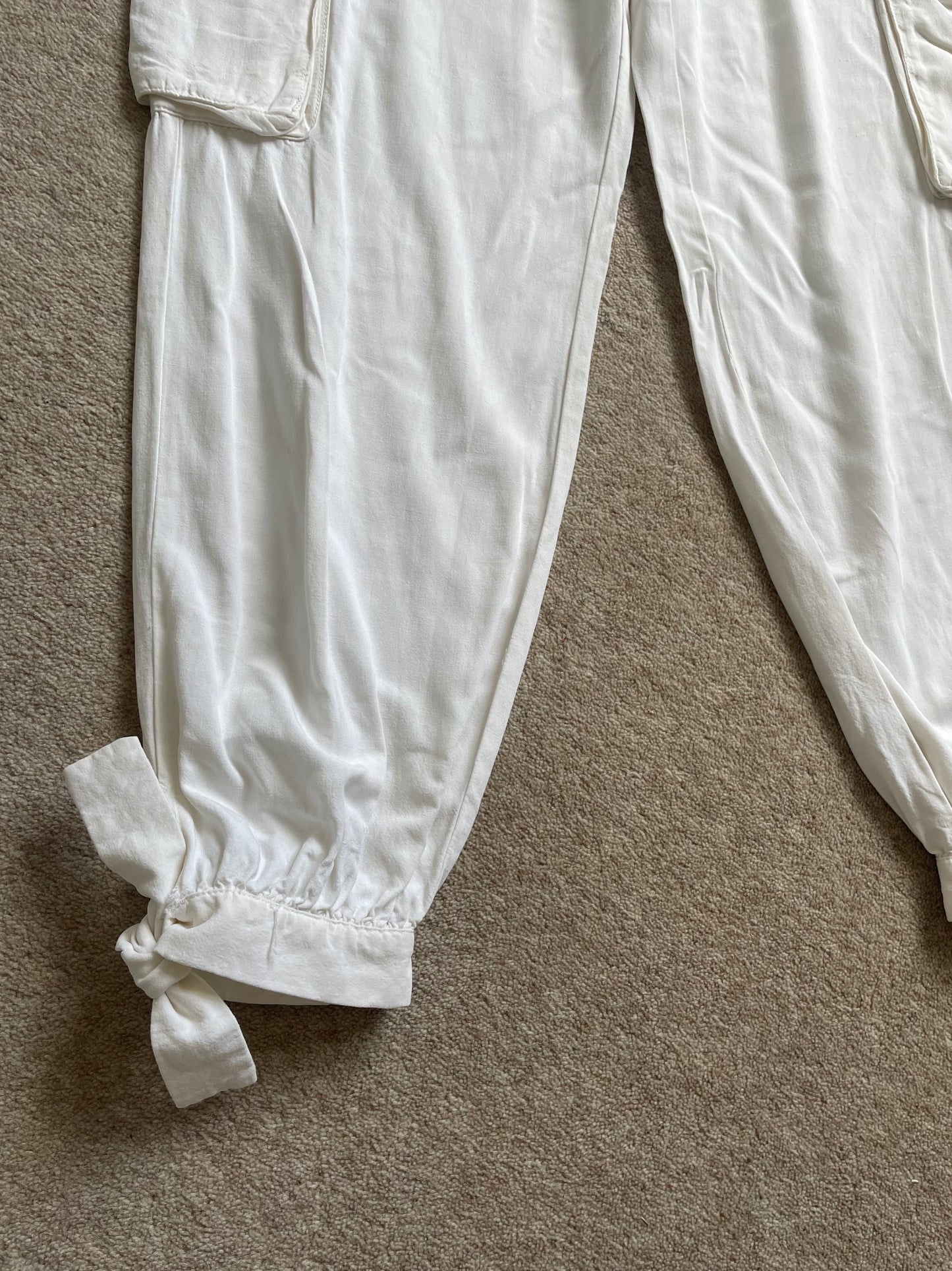 Zara White Trousers - Size M