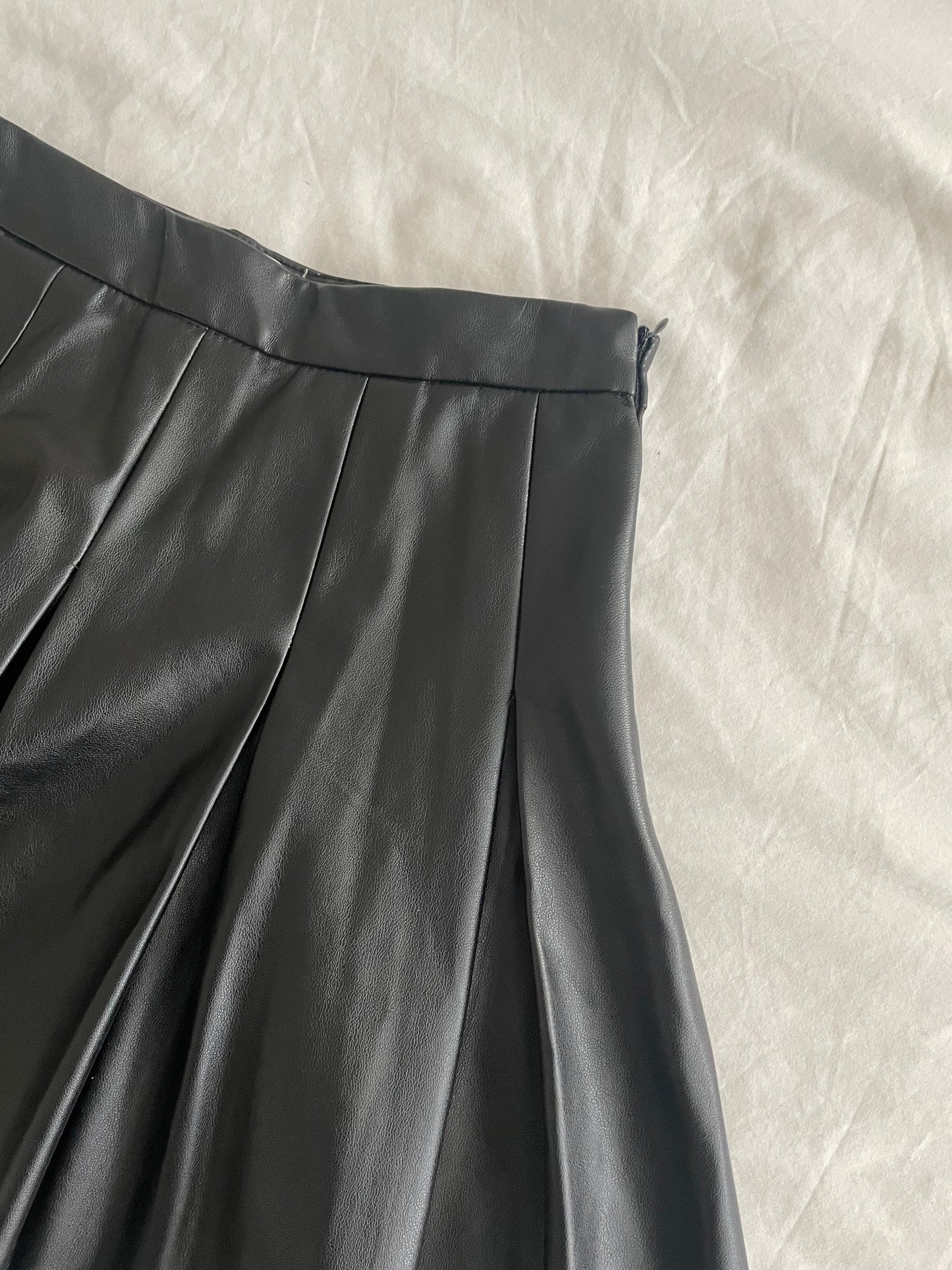 Pull & Bear Skirt - Size Small